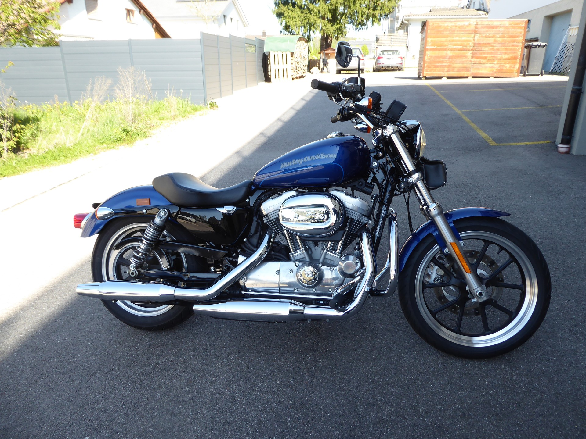 HARLEY-DAVIDSON XL 883 L Sportster Super Low ABS-image-0