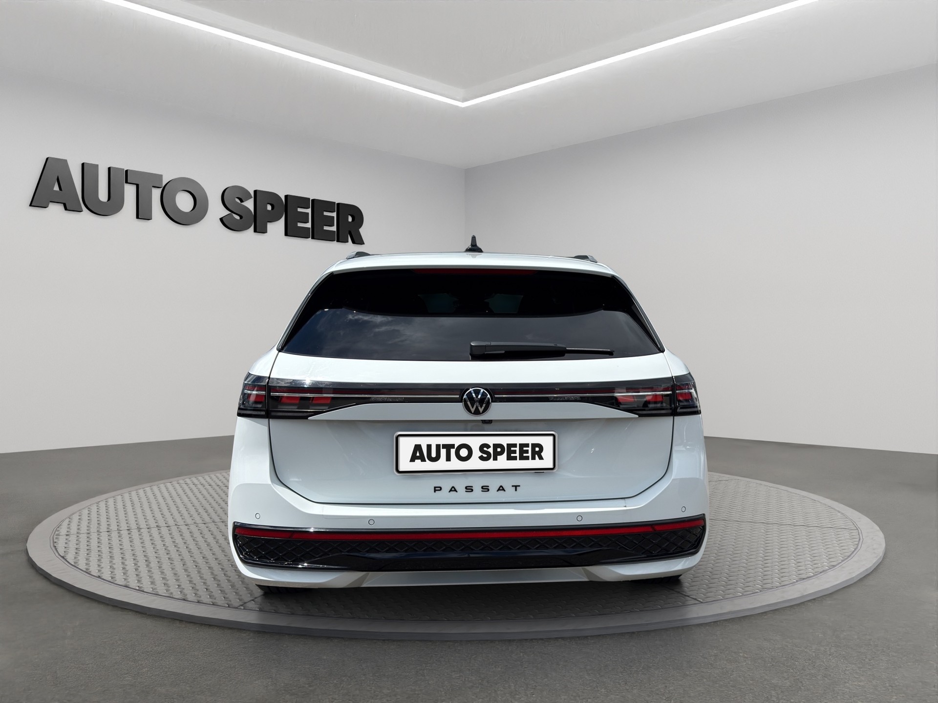 VW Passat Variant 2.0 TDI evo R-Line 4 Motion DSG-image-6