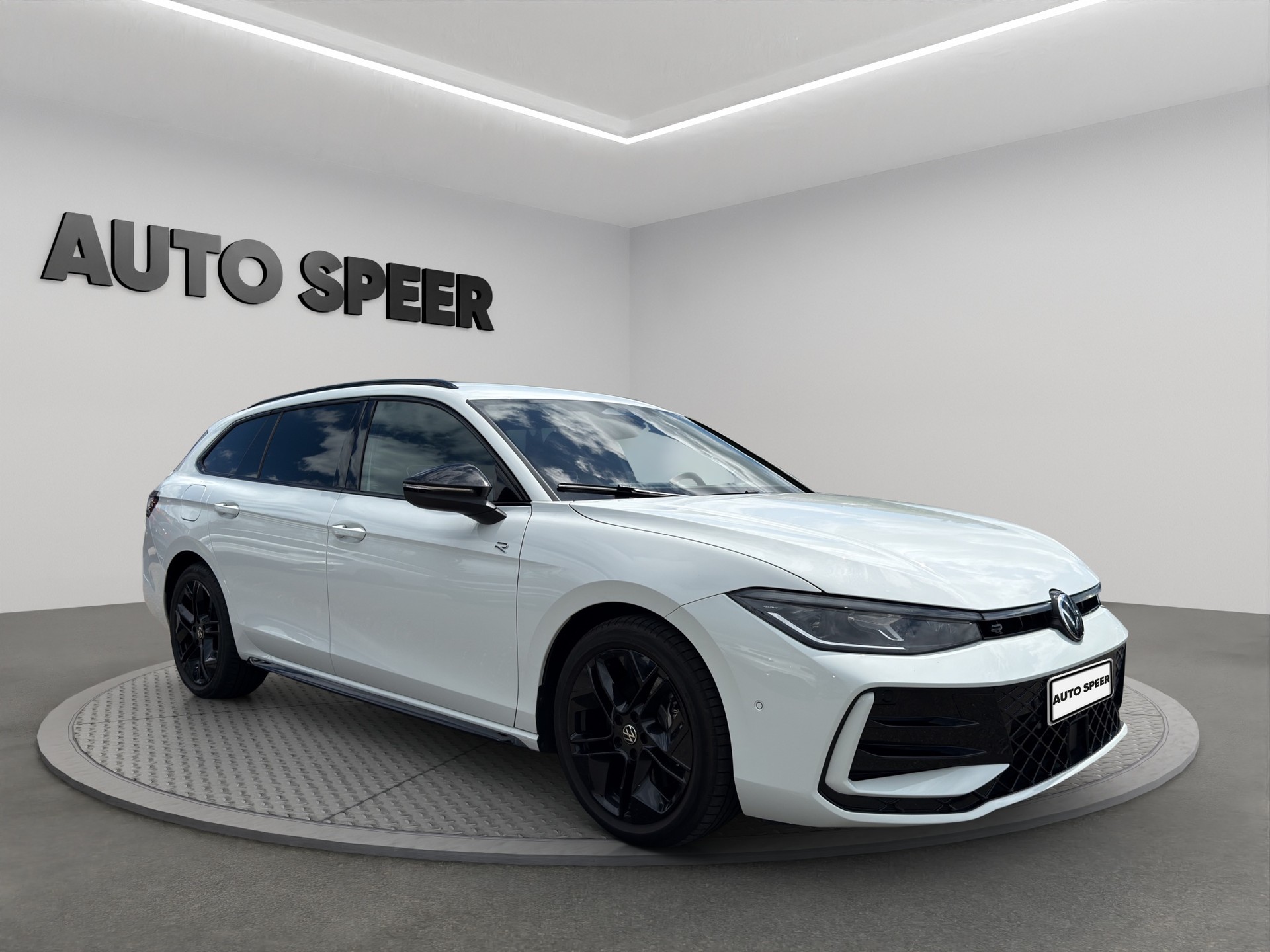 VW Passat Variant 2.0 TDI evo R-Line 4 Motion DSG