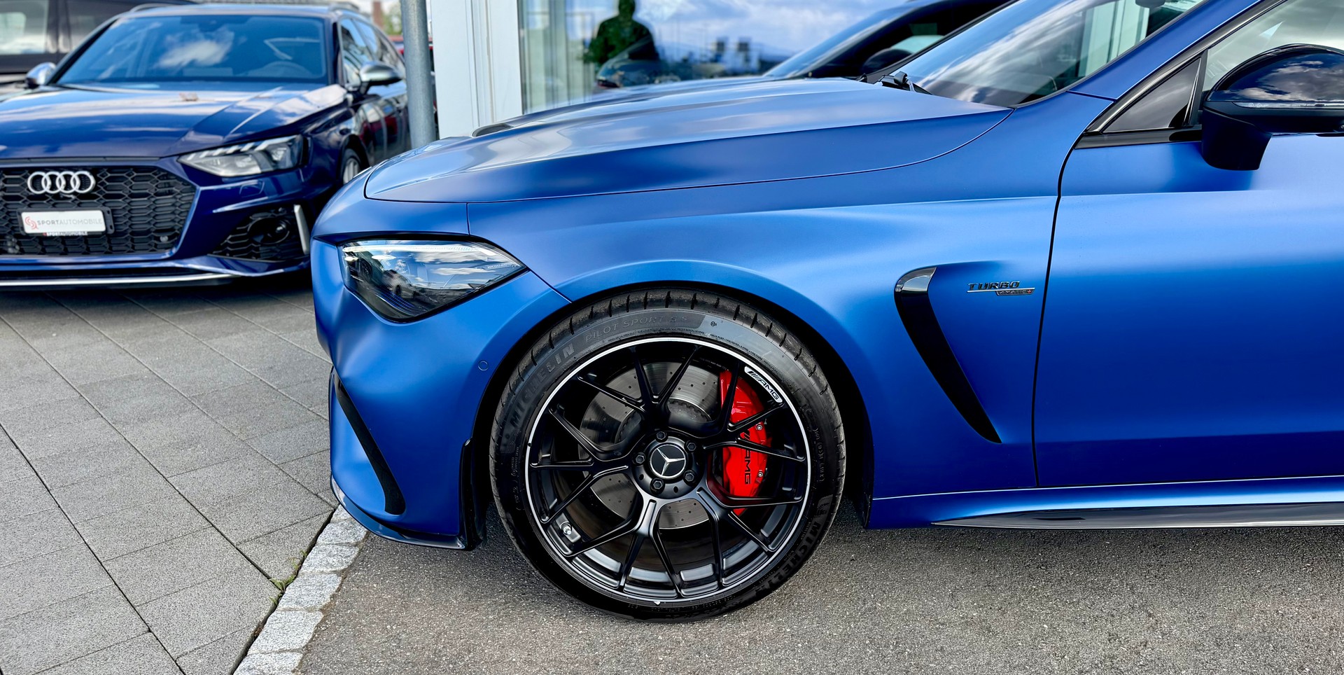 MERCEDES-BENZ CLE 53 Coupé AMG 4Matic+ 9G-Tronic *MANUFAKTUR spectral blue magno*-image-7