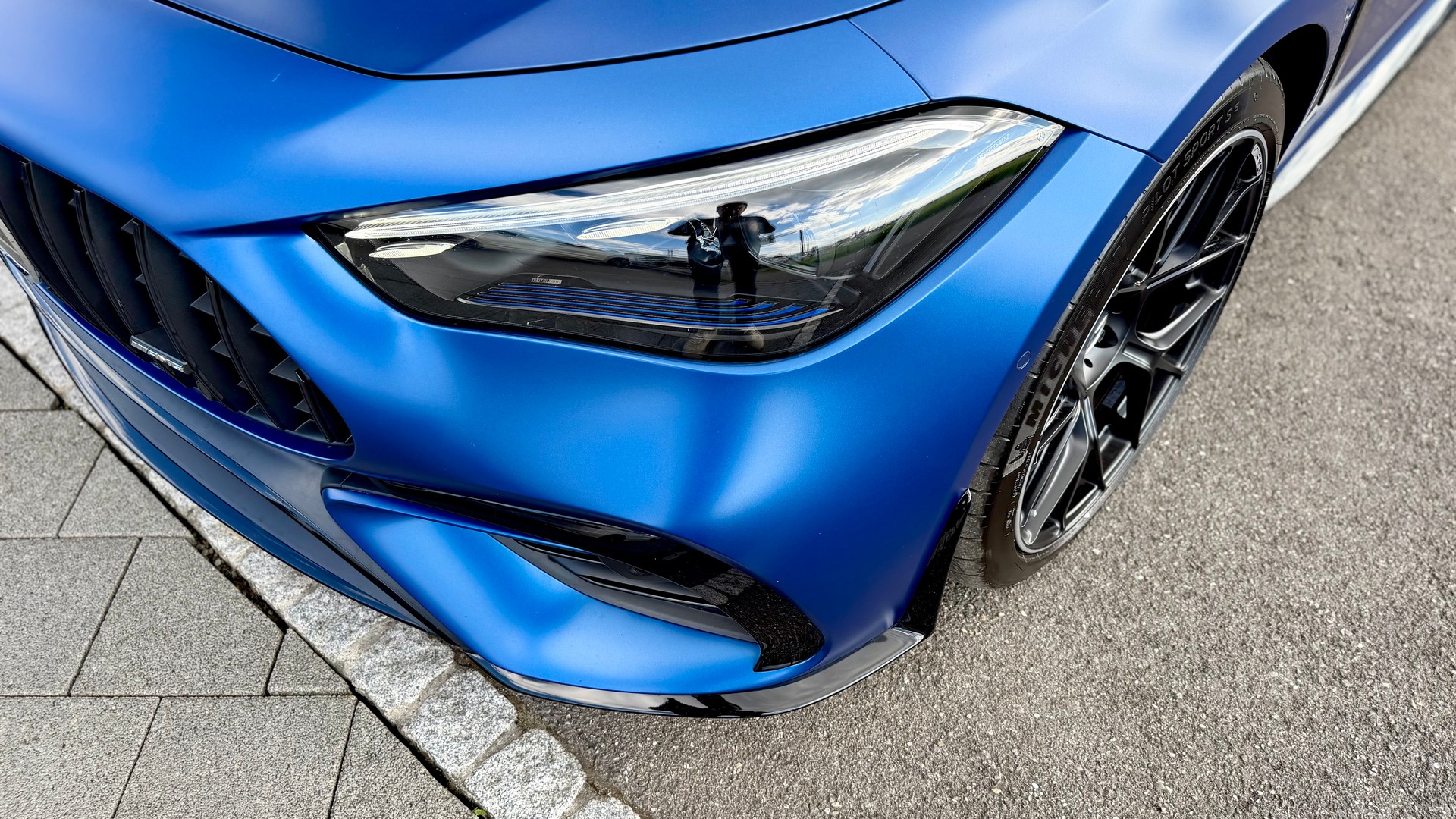MERCEDES-BENZ CLE 53 Coupé AMG 4Matic+ 9G-Tronic *MANUFAKTUR spectral blue magno*-image-6