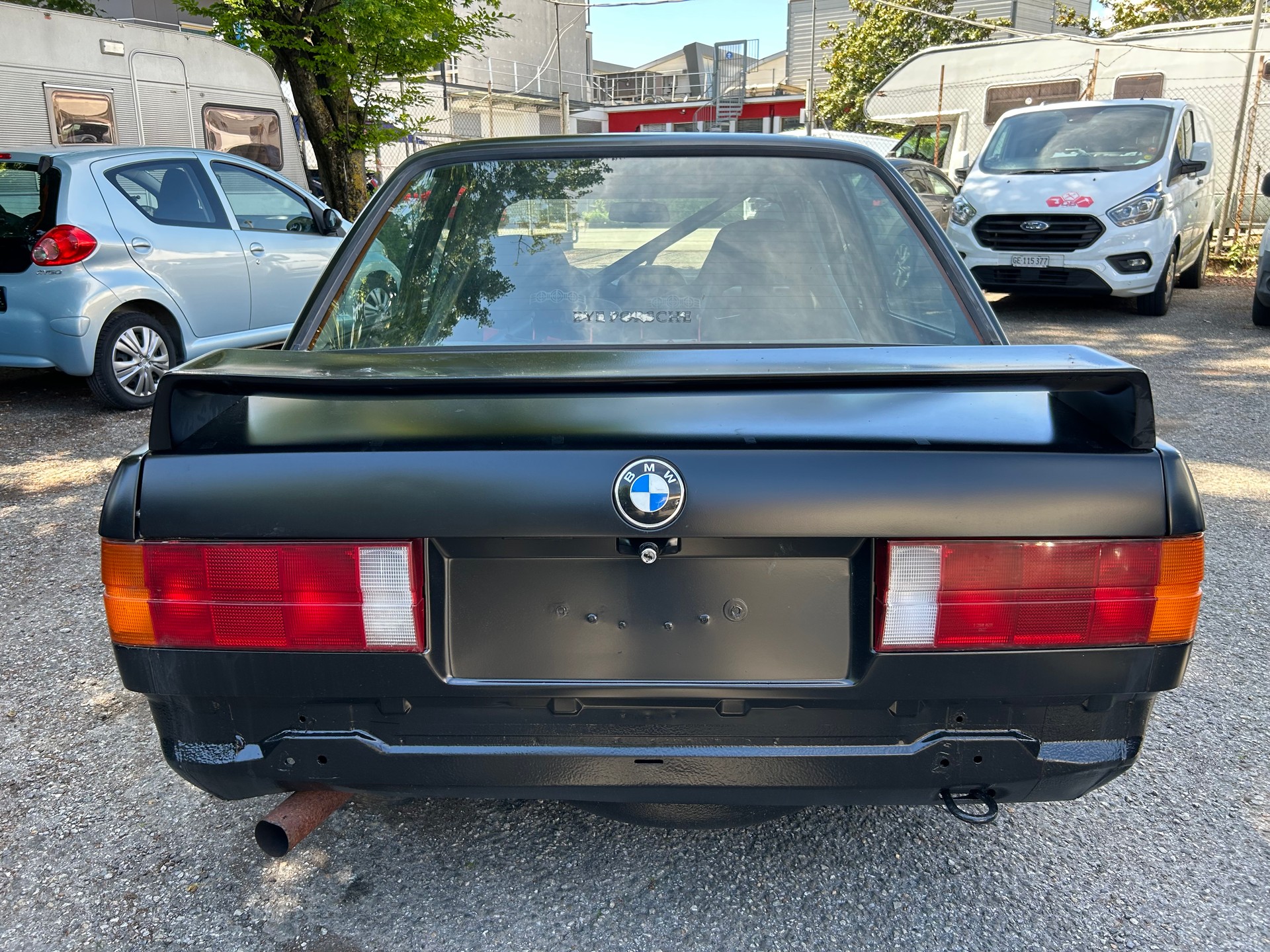 BMW 323i 2,7l 218cv de piste-image-3