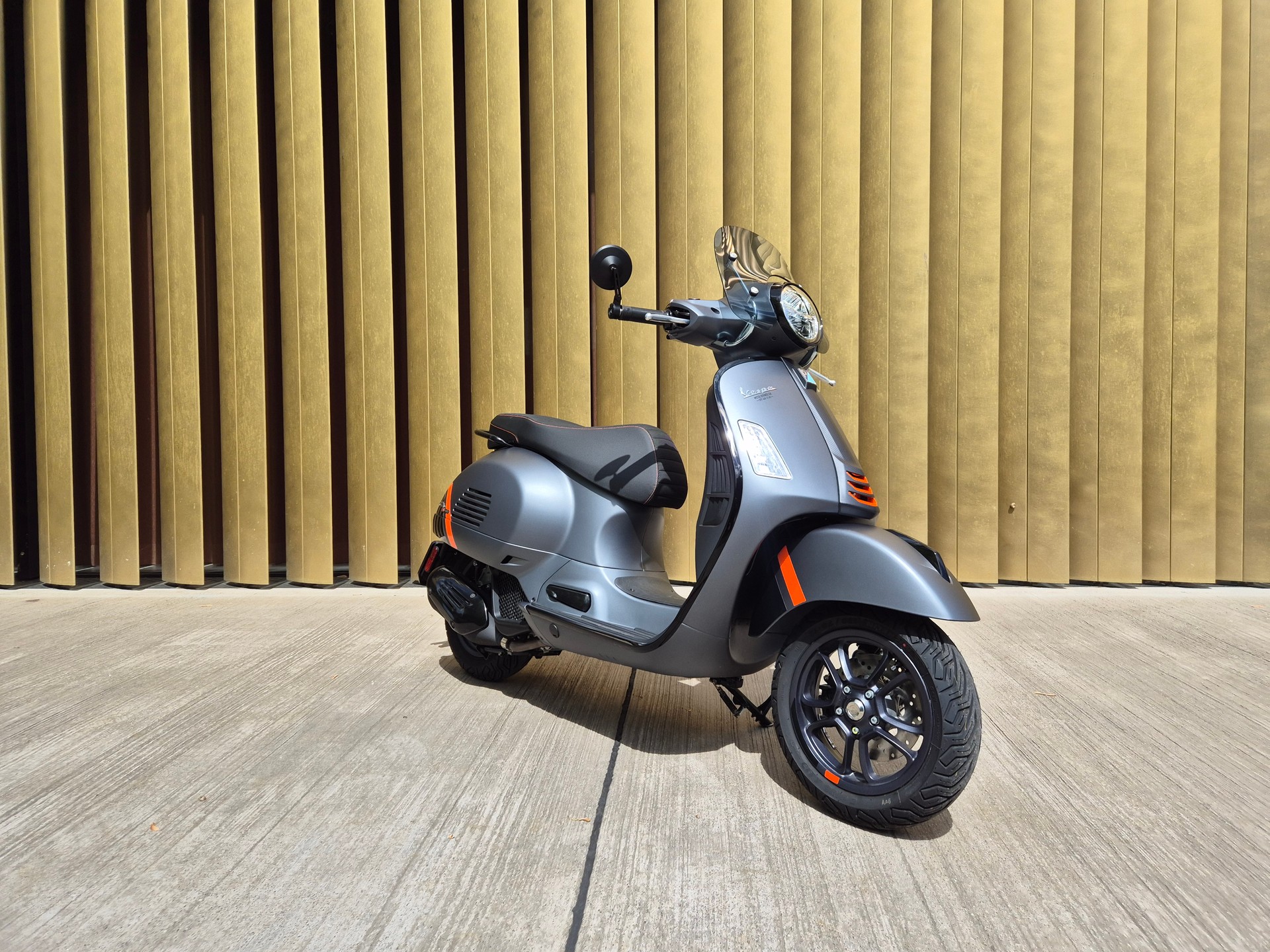 PIAGGIO Vespa GTS 125 Super Sport
