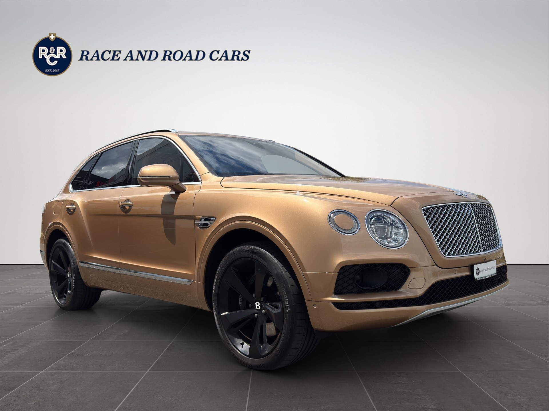 BENTLEY Bentayga 6.0 W12-showroom-element-2