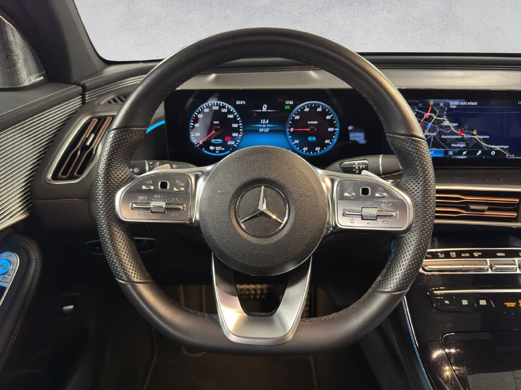MERCEDES-BENZ EQC 400 AMG Line 4Matic-image-11