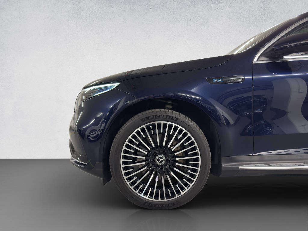 MERCEDES-BENZ EQC 400 AMG Line 4Matic-image-6