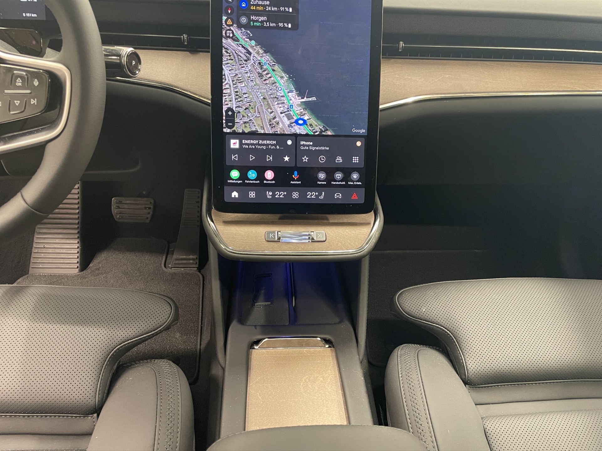 VOLVO ES90 Ultra-image-9