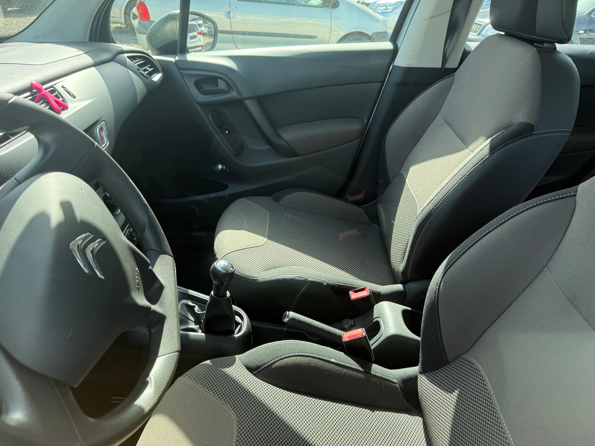 CITROEN C3 1.0i Attraction-image-5