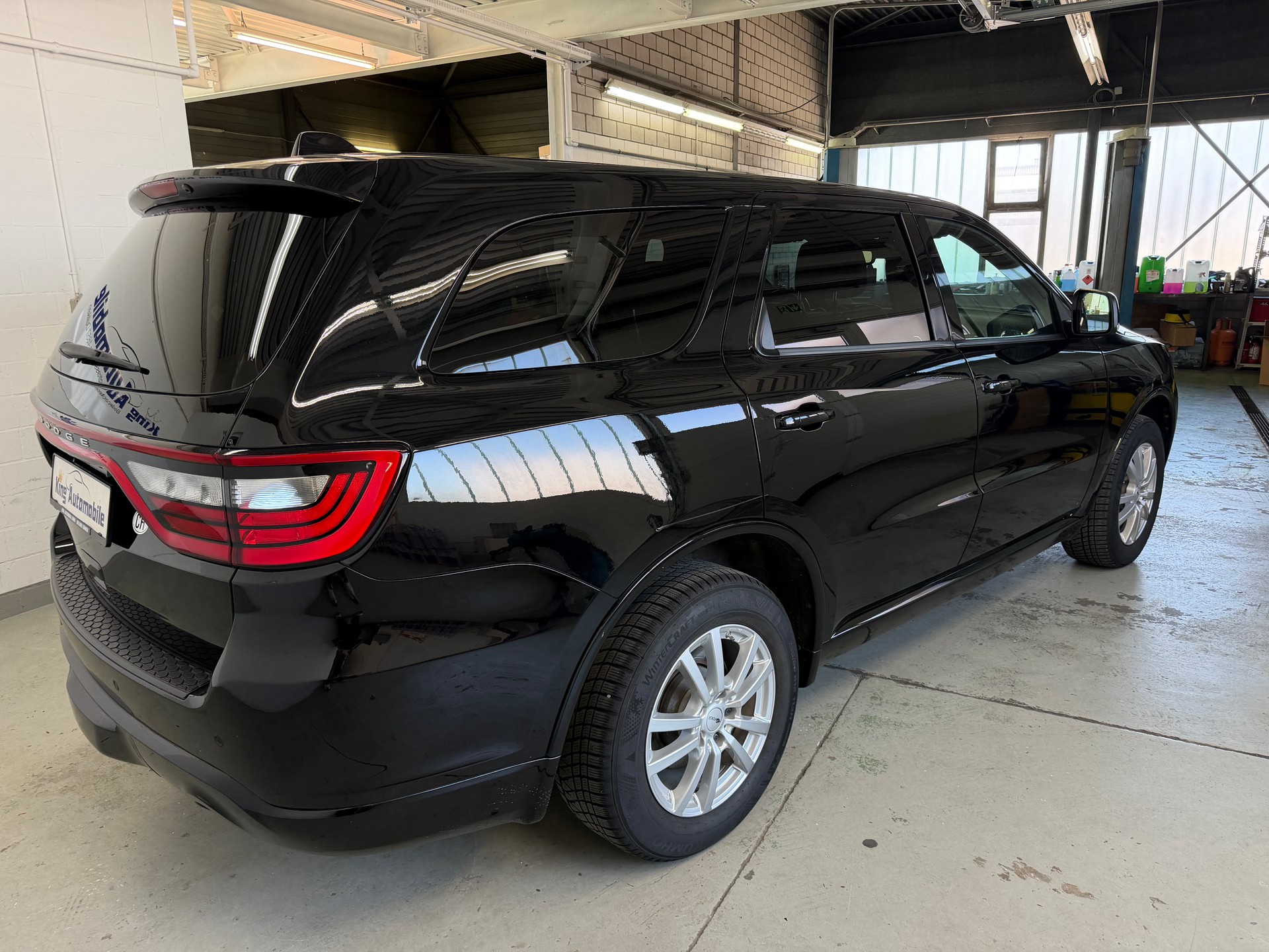 DODGE Durango R/T 5.7 AWD | Frisch MFK | Tiefergelegt | Schiebedach | 7-Plätzer-image-6