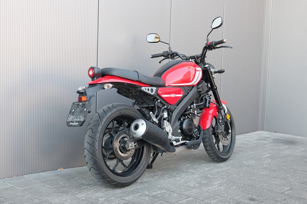 YAMAHA XSR 125 ABS-image-1
