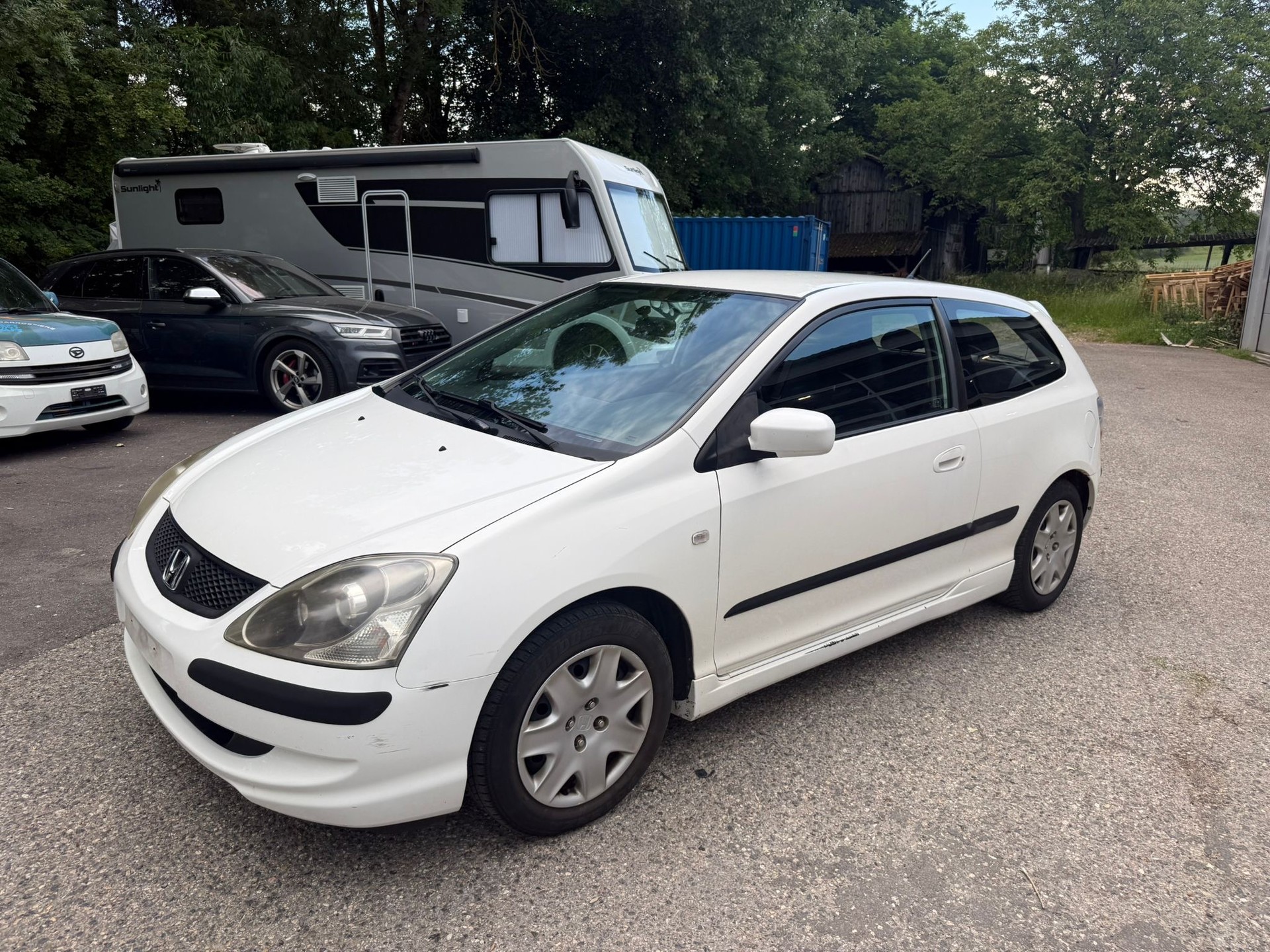 HONDA Civic 1.6i LS-showroom-element-1
