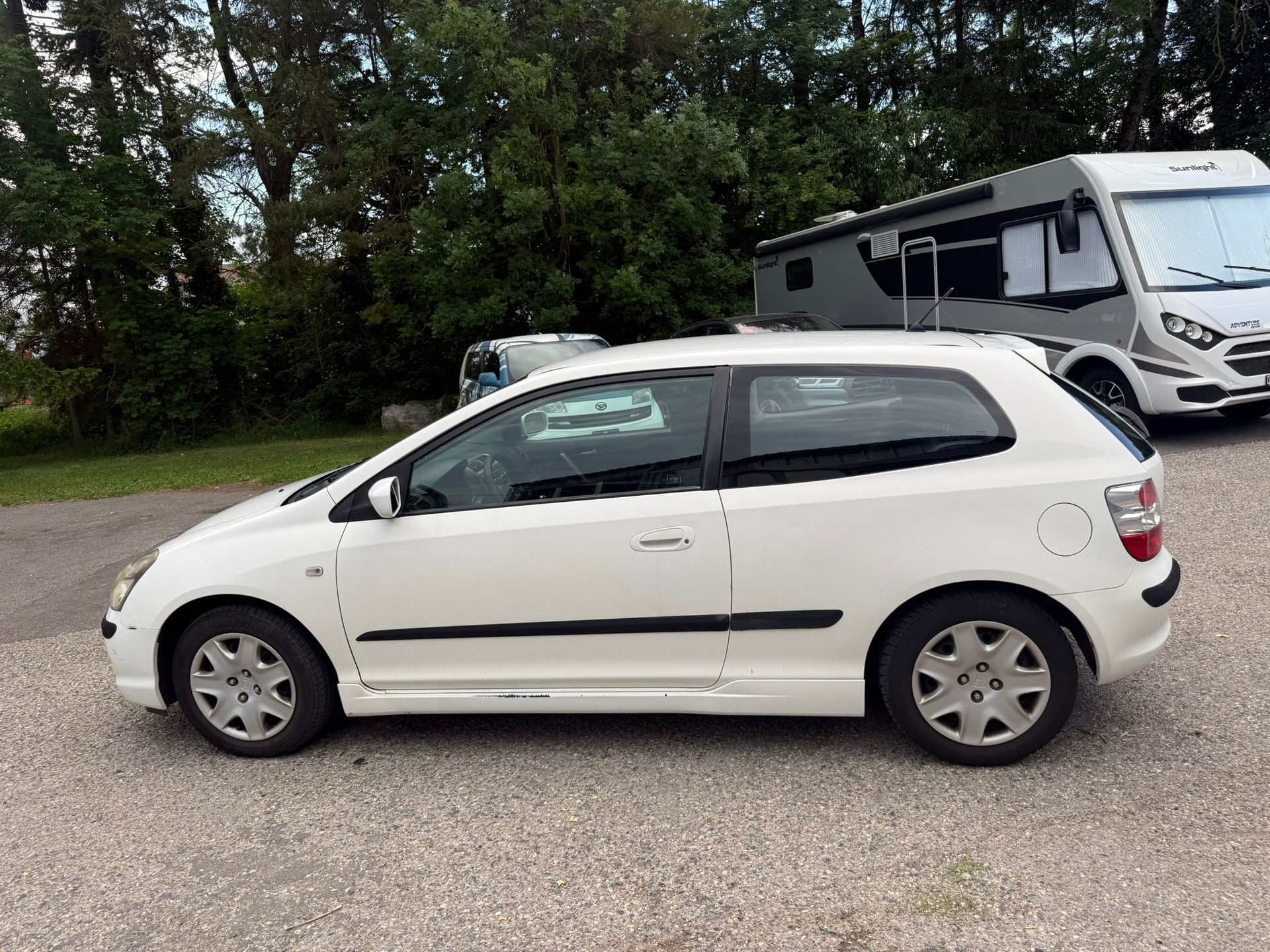 HONDA Civic 1.6i LS-showroom-element-3