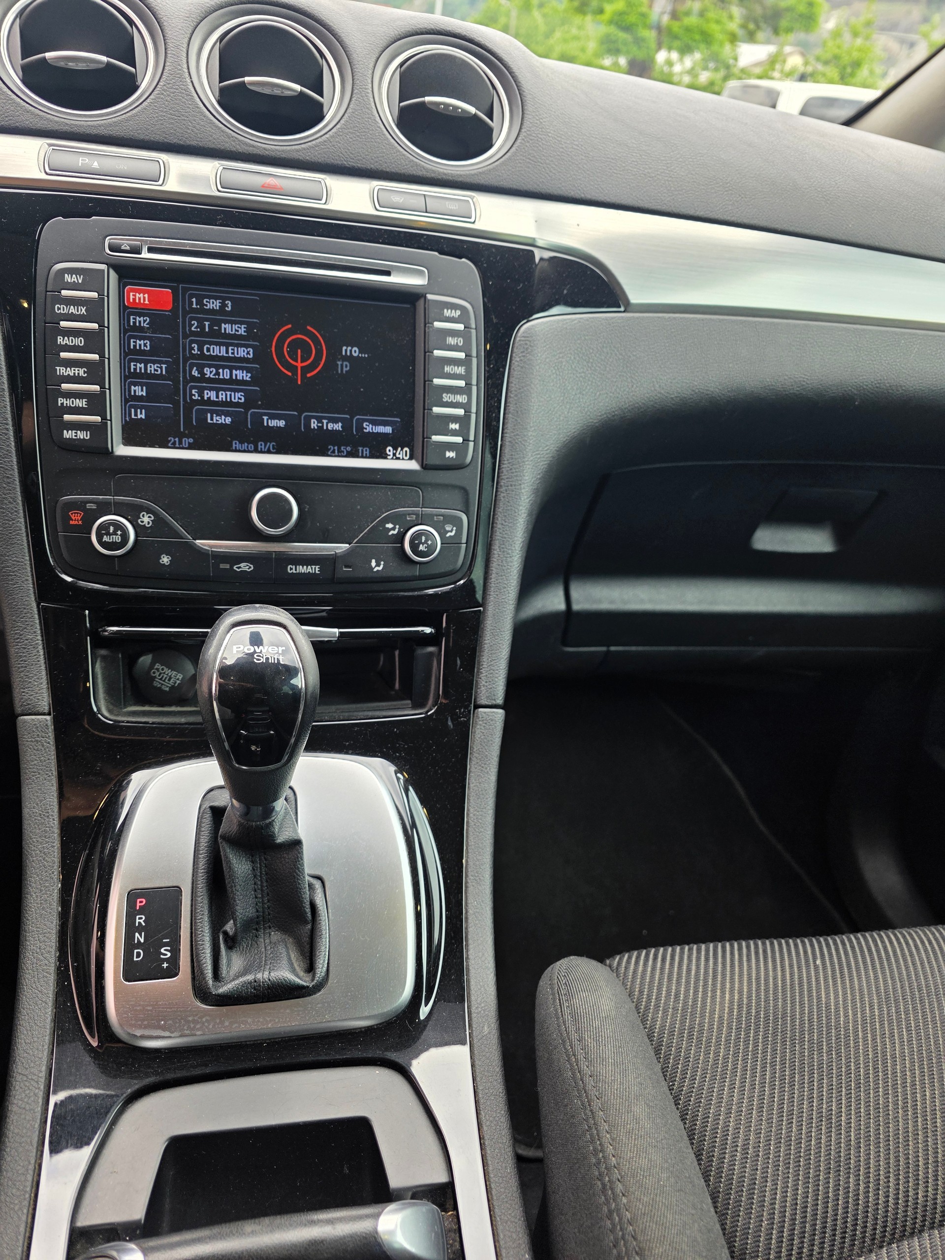 FORD S-Max 2.0 TDCi Titanium PowerShift-image-12