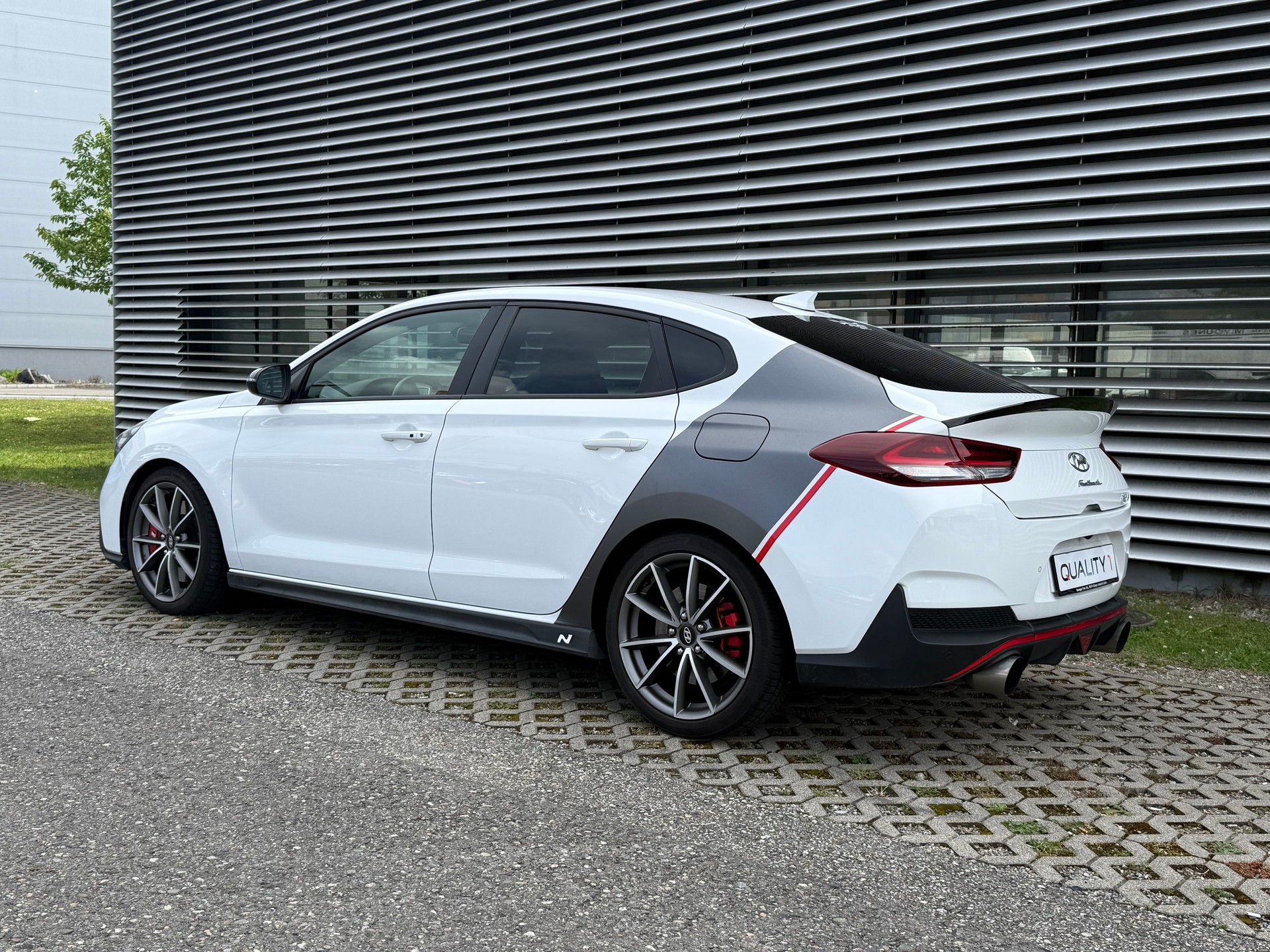 HYUNDAI i30 Fastback N 2.0 T-GDi-image-11