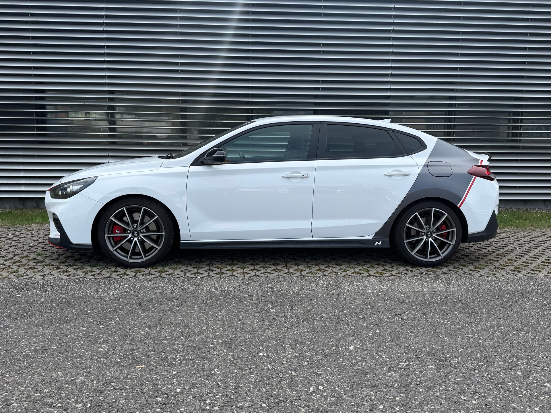 HYUNDAI i30 Fastback N 2.0 T-GDi-image-10