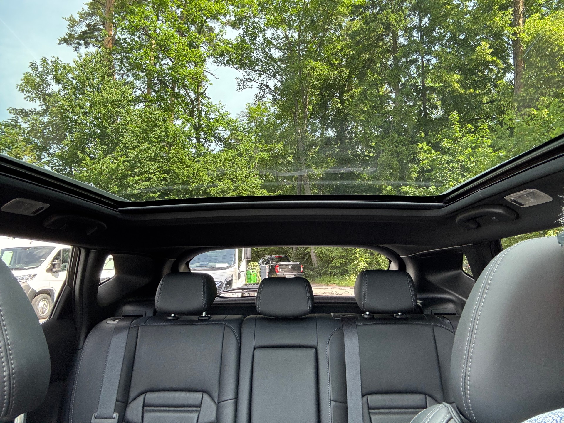 NISSAN Qashqai 1.7 dCi tekna+ 4x4-image-13