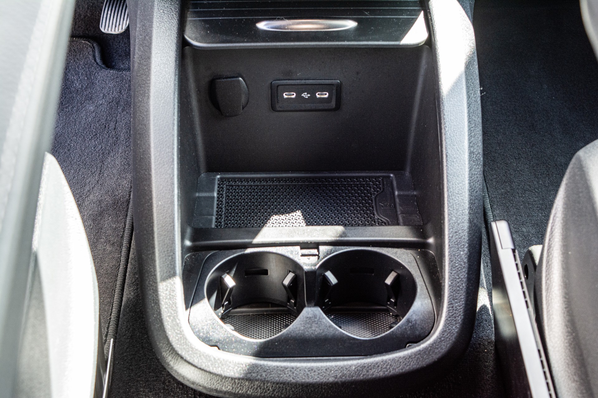 MERCEDES-BENZ V 300 d extralang Avantgarde 4Matic 9G-Tronic-image-22