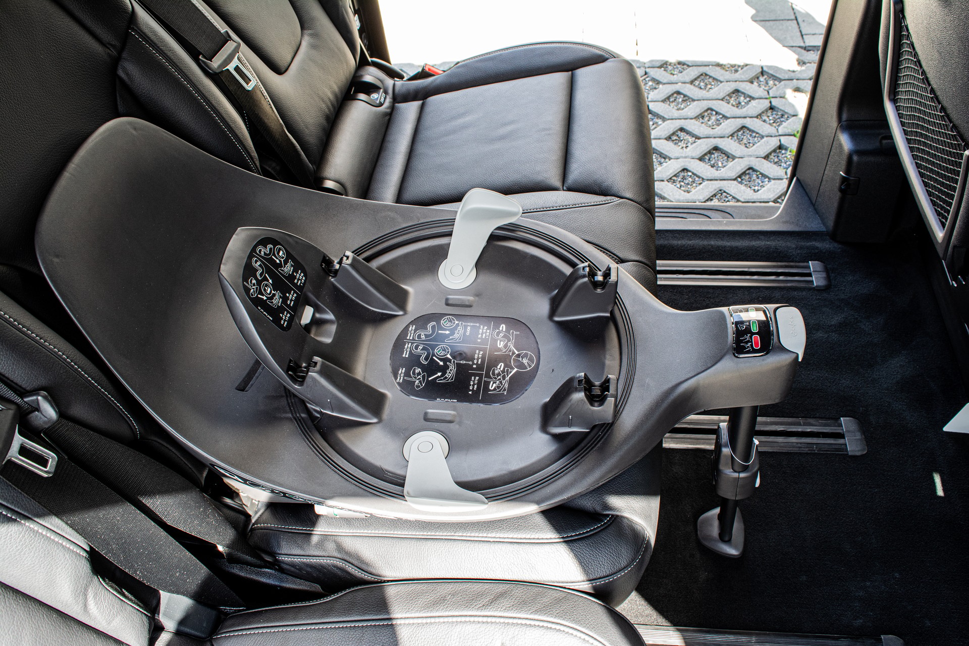 MERCEDES-BENZ V 300 d extralang Avantgarde 4Matic 9G-Tronic-image-20