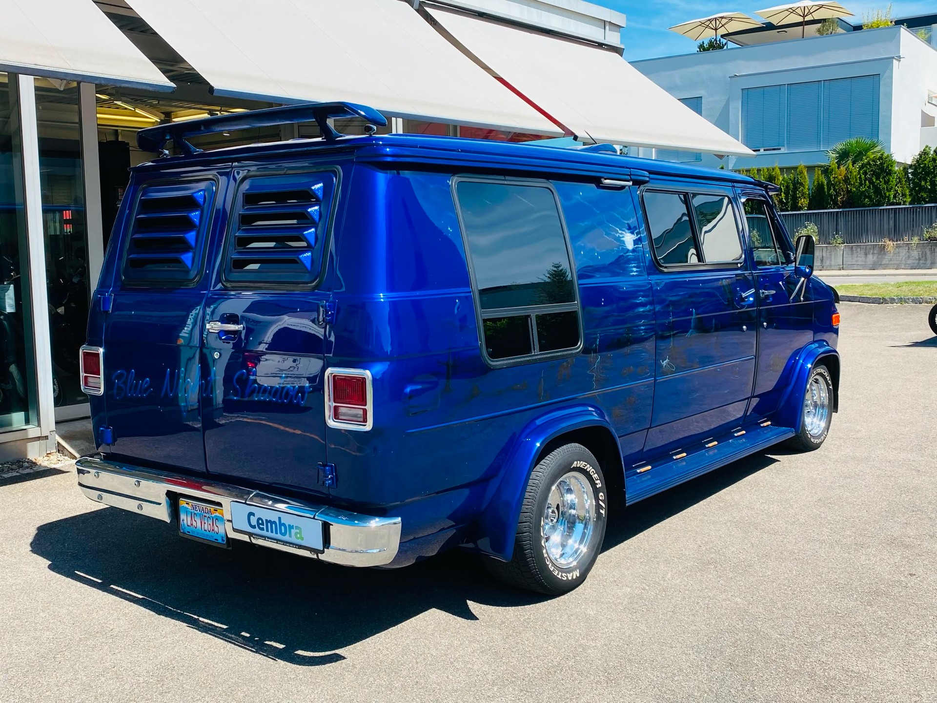 CHEVROLET G-Van-image-3