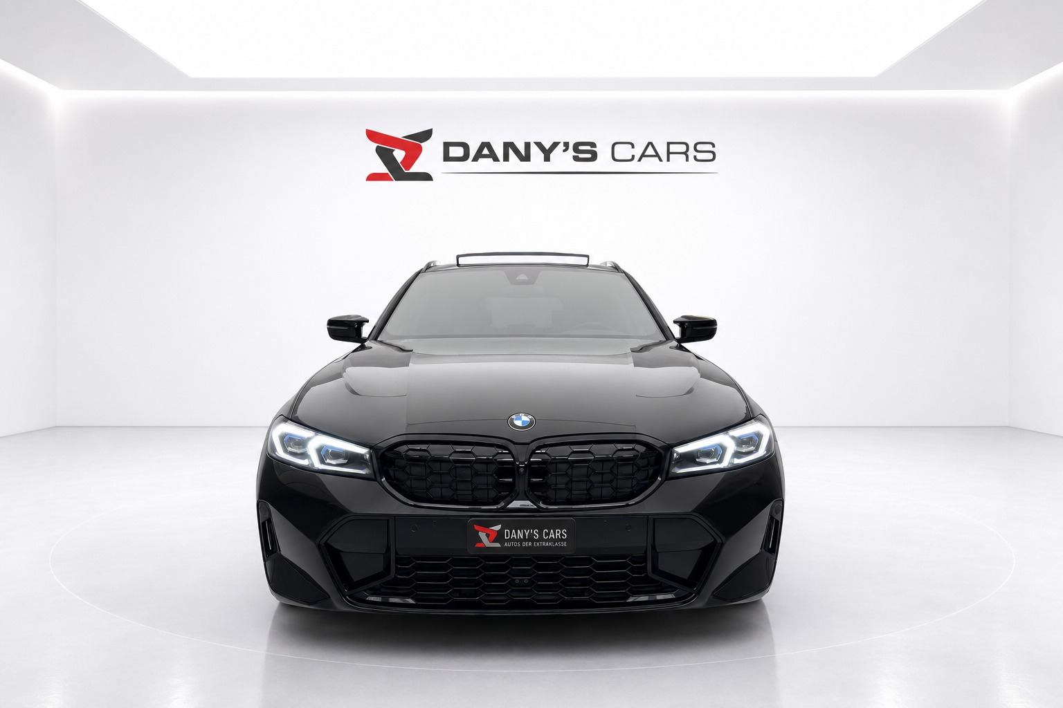 BMW M340i xDrive Touring M-Performance-showroom-element-1