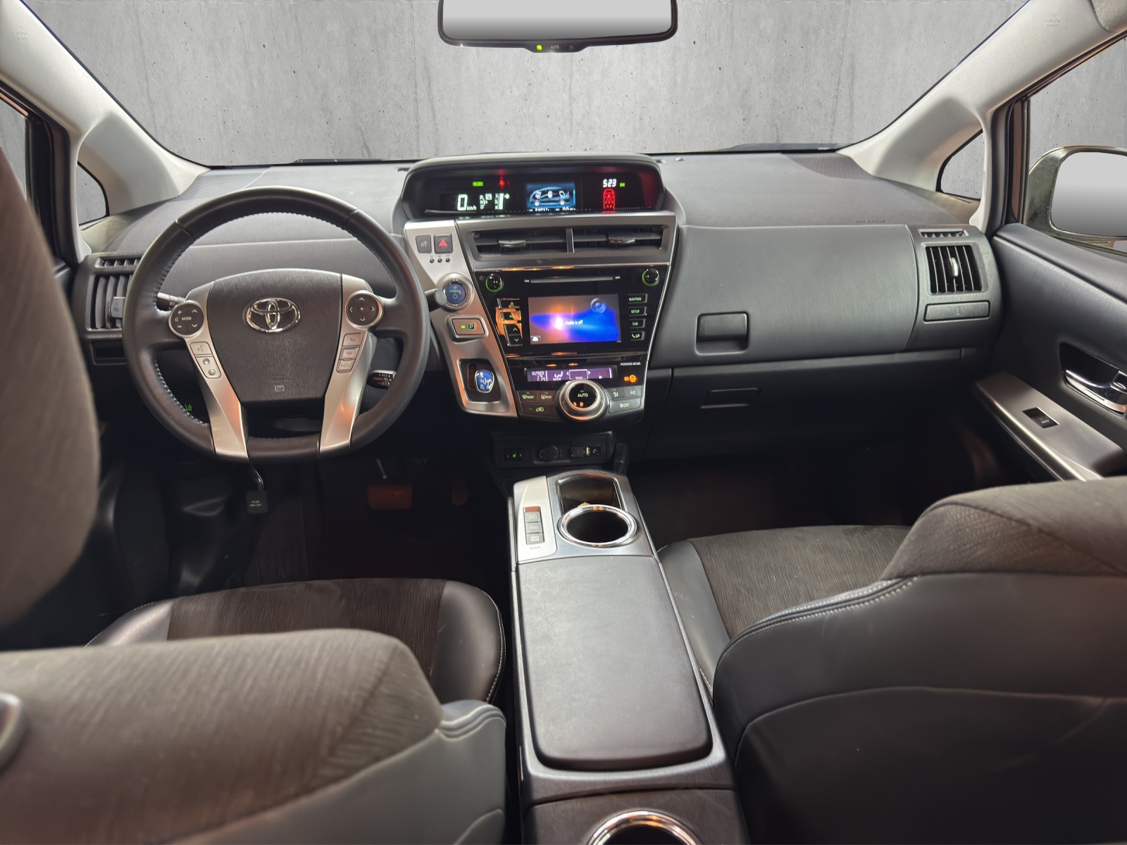 TOYOTA Prius+ 1.8 VVT-i HSD Style-image-8