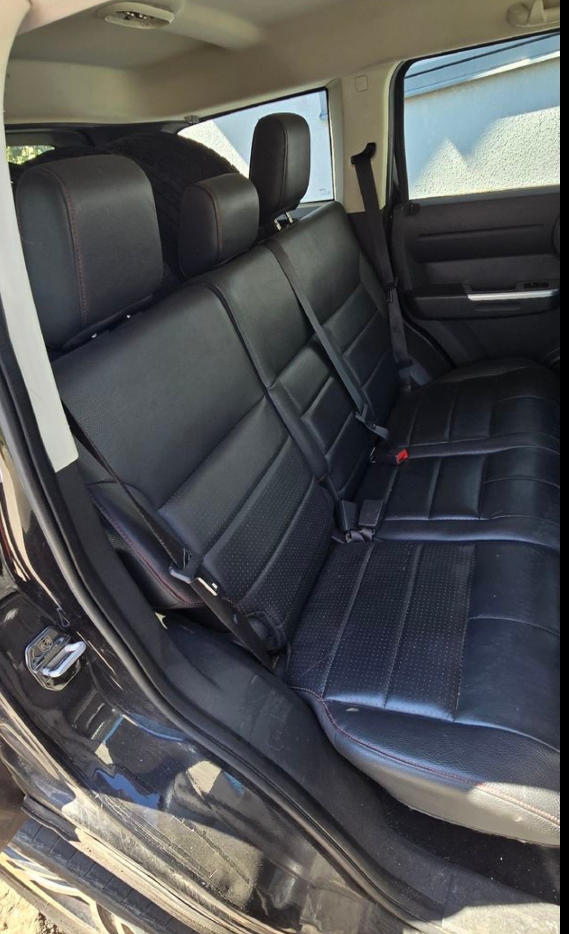 DODGE Nitro 2.8 CRD R/T Automatic-image-10