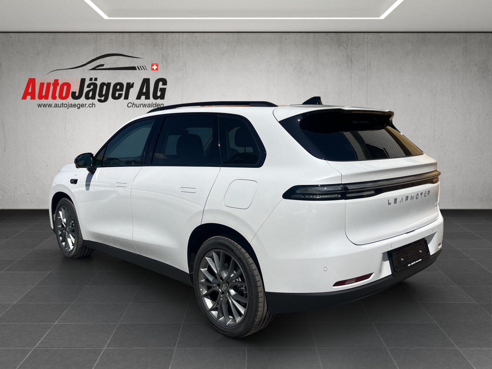 LEAPMOTOR C10 Design Pro MAX AWD-image-2
