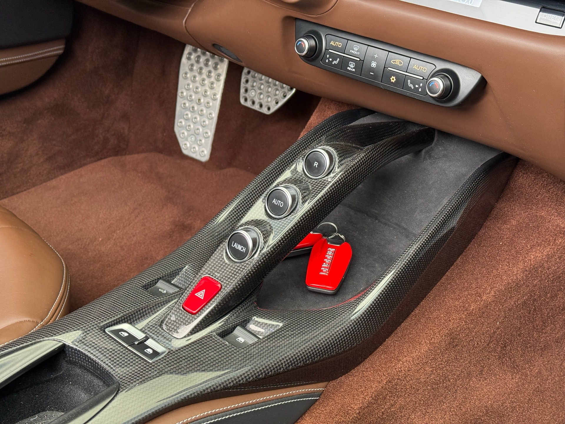 FERRARI 812 GTS-image-19