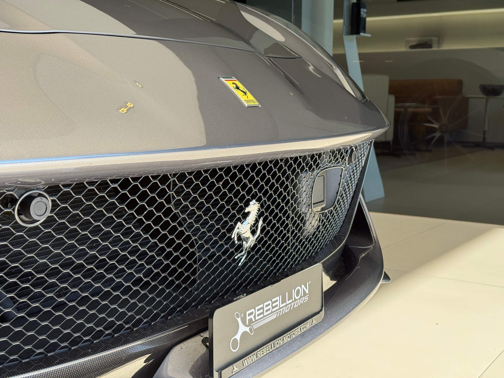 FERRARI 812 GTS-showroom-element-3