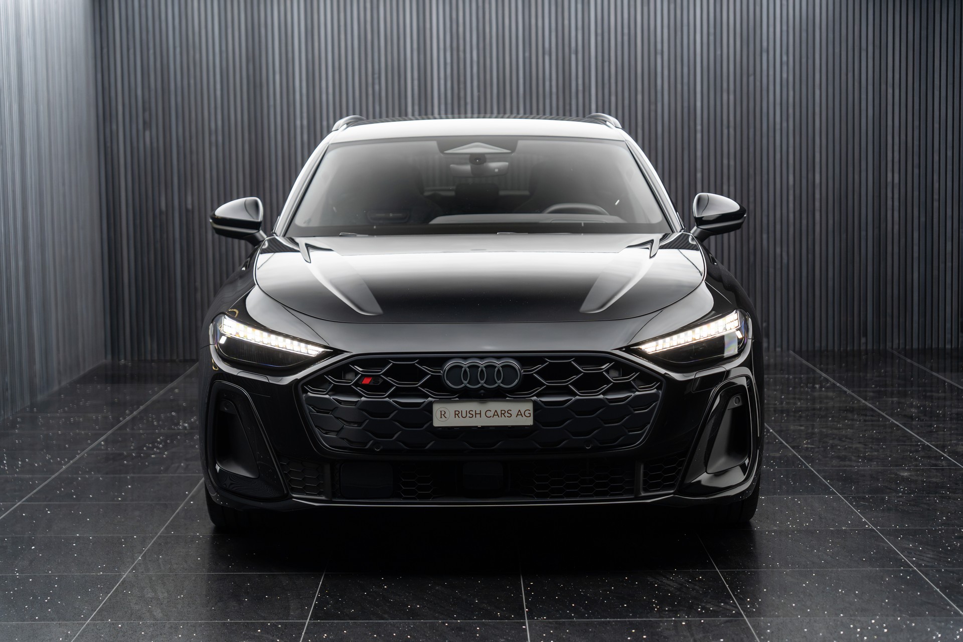 AUDI S5 Avant TFSI quattro S tronic-showroom-element-1