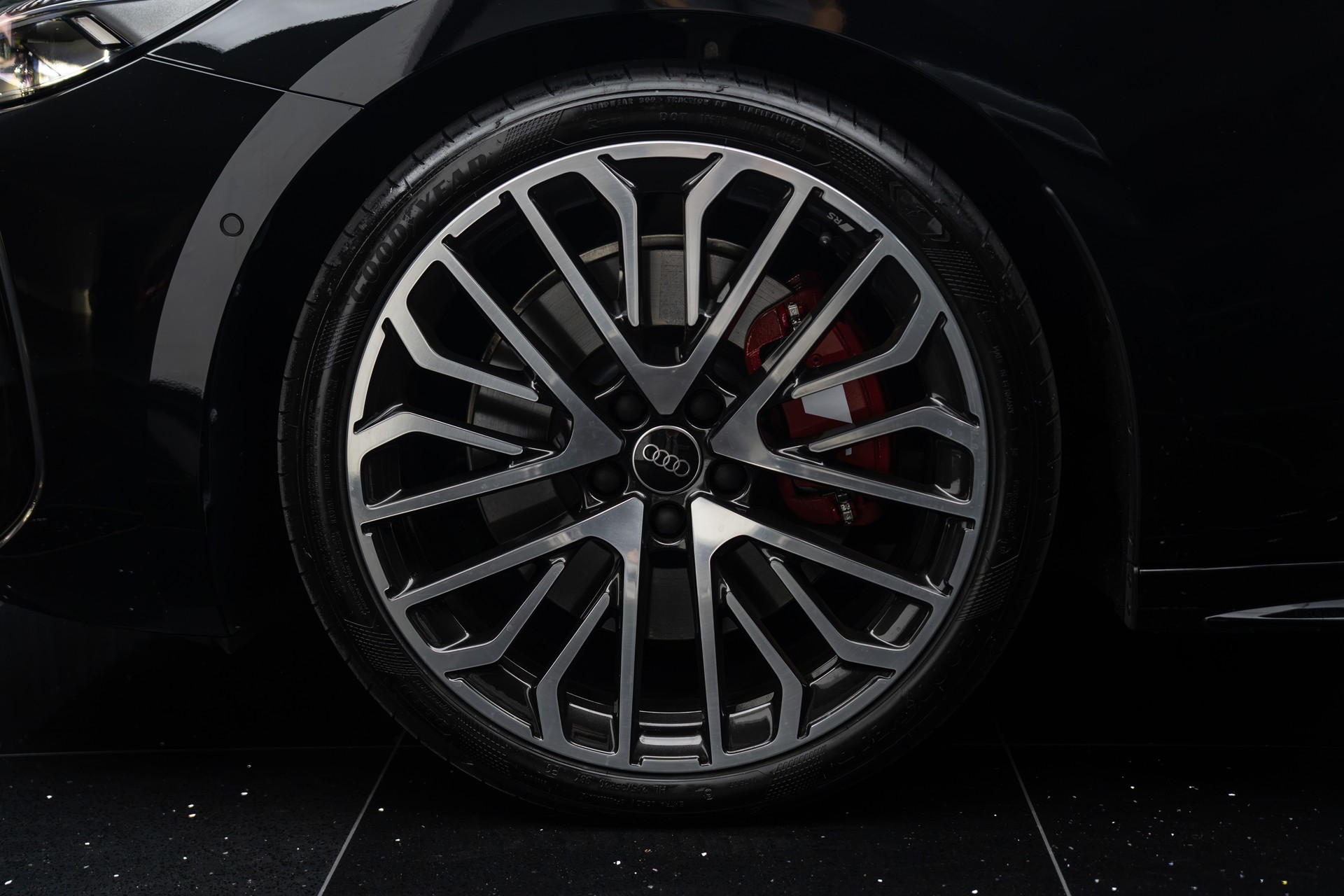 AUDI S5 Avant TFSI quattro S tronic-image-22