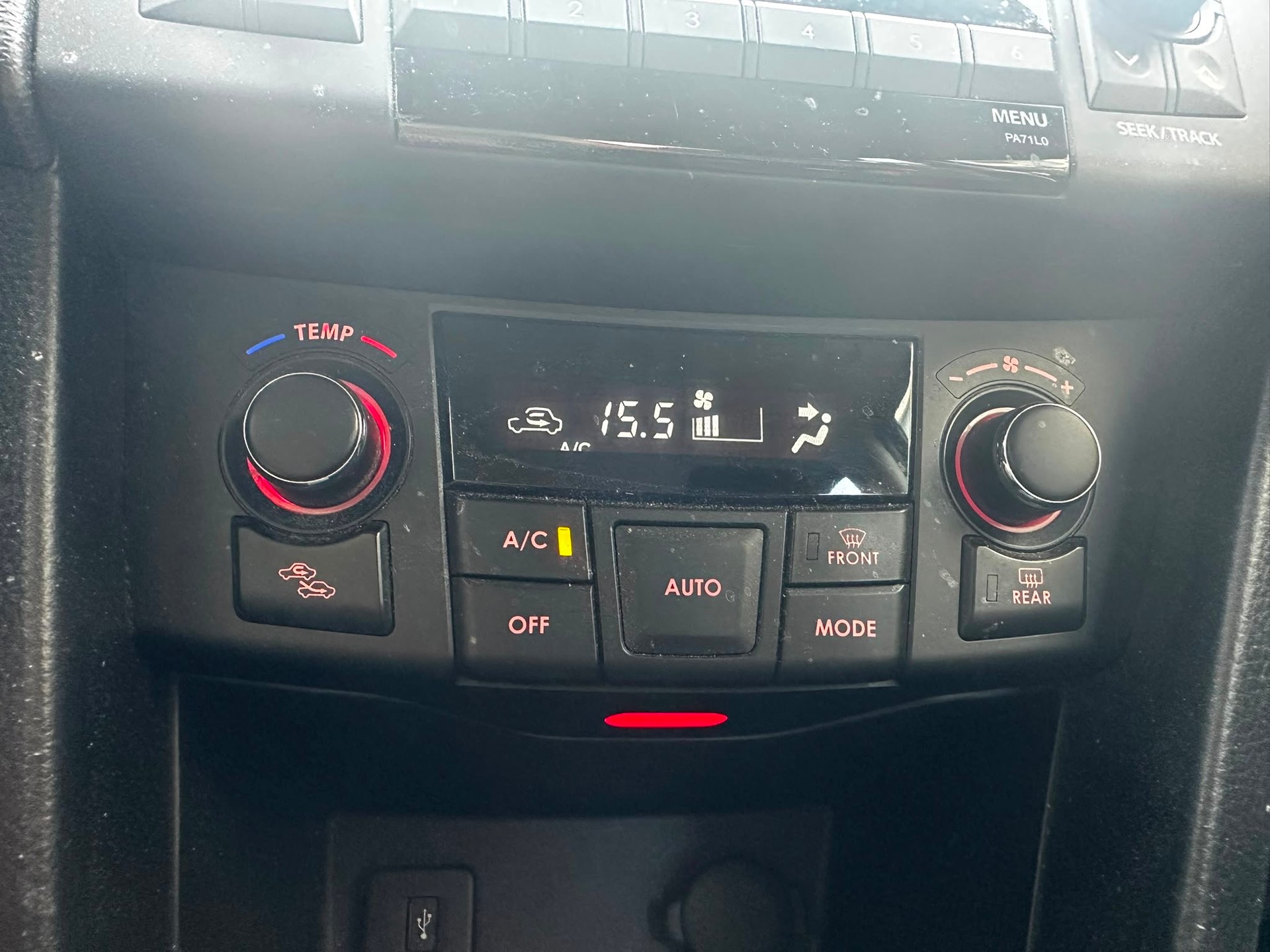 SUZUKI Swift 1.2i 16V GL 4x4-image-8