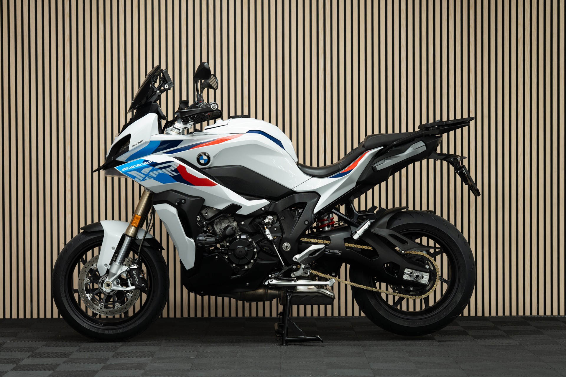 BMW S 1000 XR-showroom-element-1