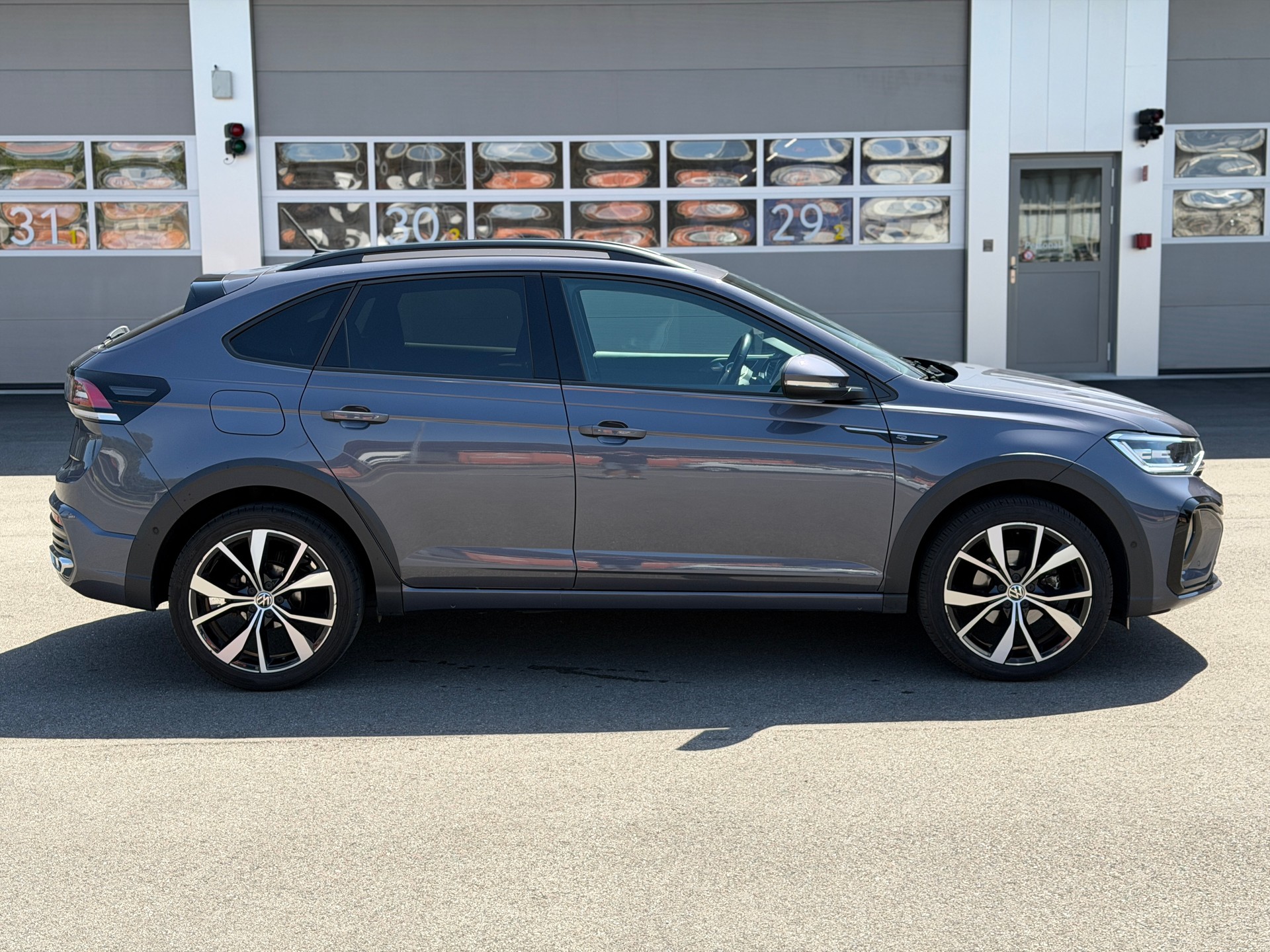 VW Taigo 1.0 TSI R-Line DSG-showroom-element-2