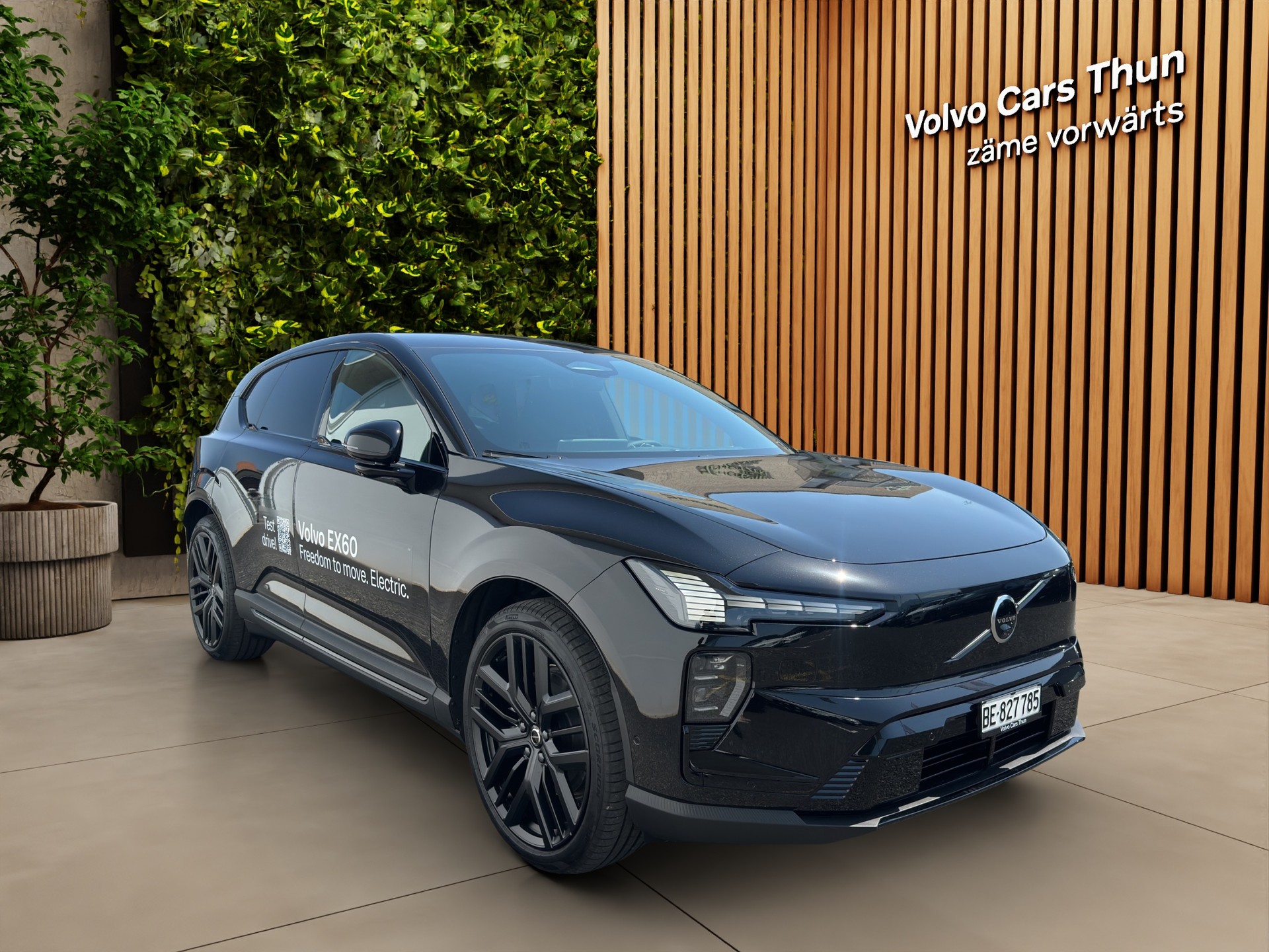 VOLVO EX60 Twin Ultra AWD-showroom-element-2