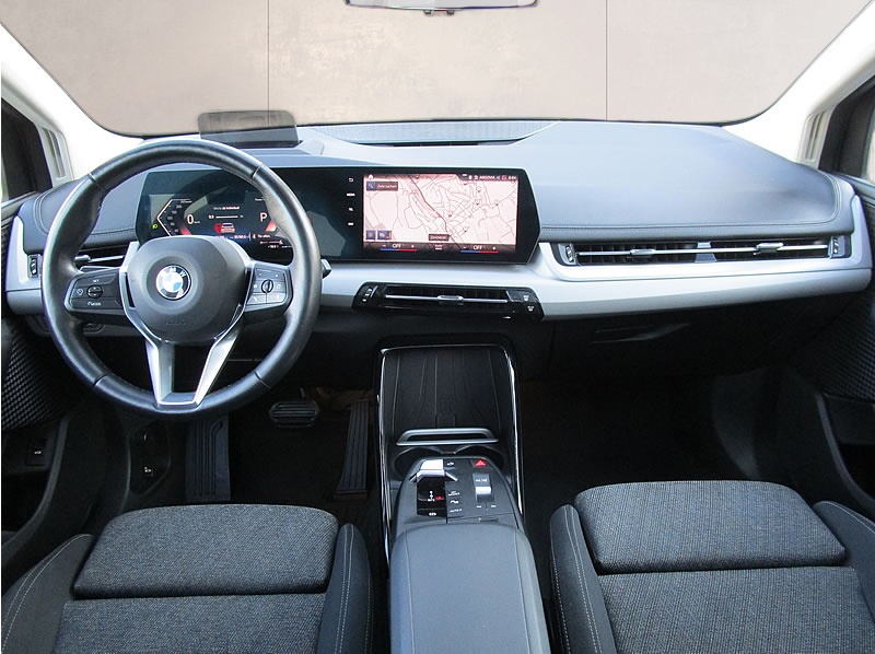 BMW 223d Active Tourer xDrive DKG-showroom-element-2