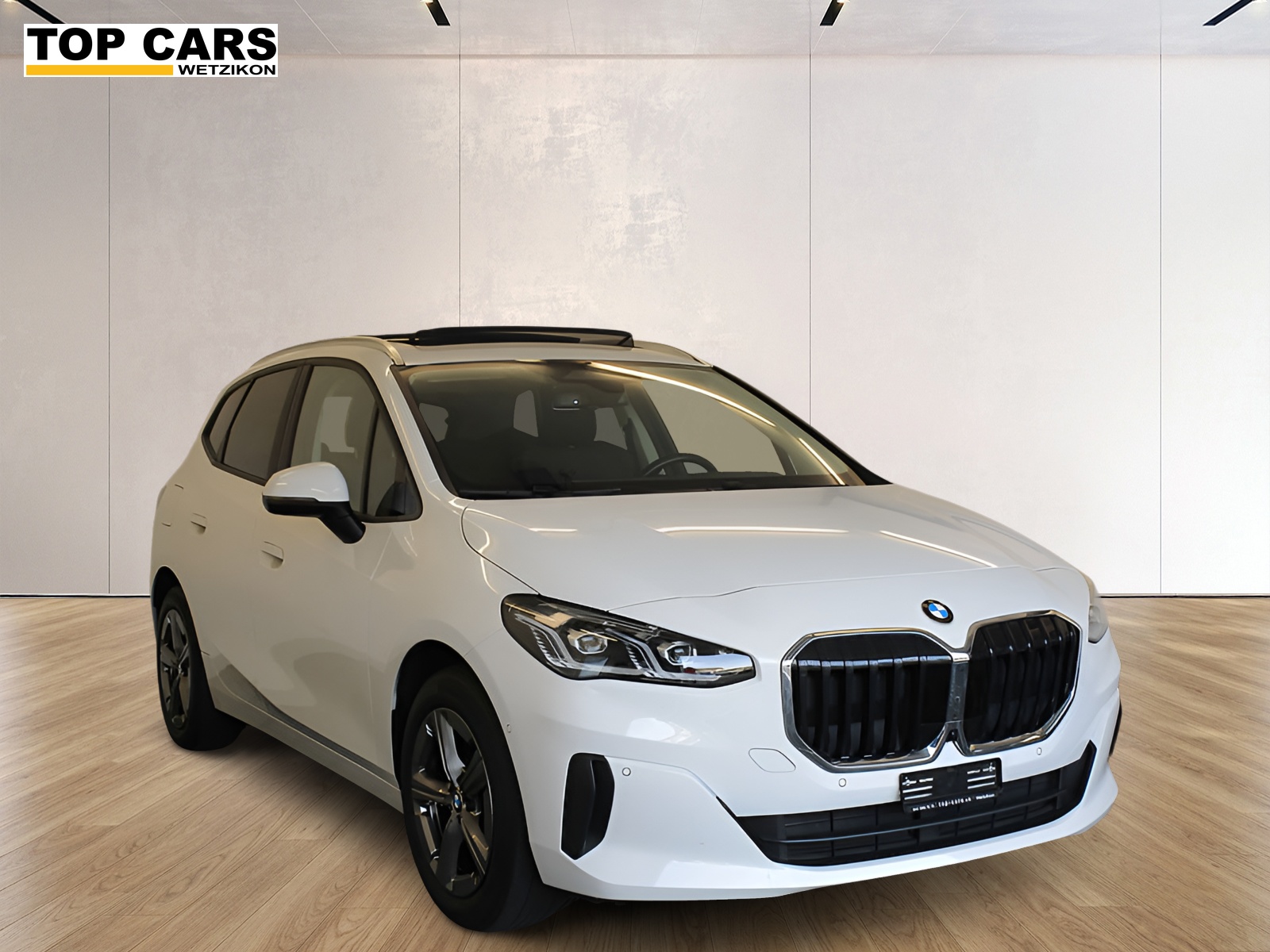 BMW 223d Active Tourer xDrive DKG-showroom-element-3