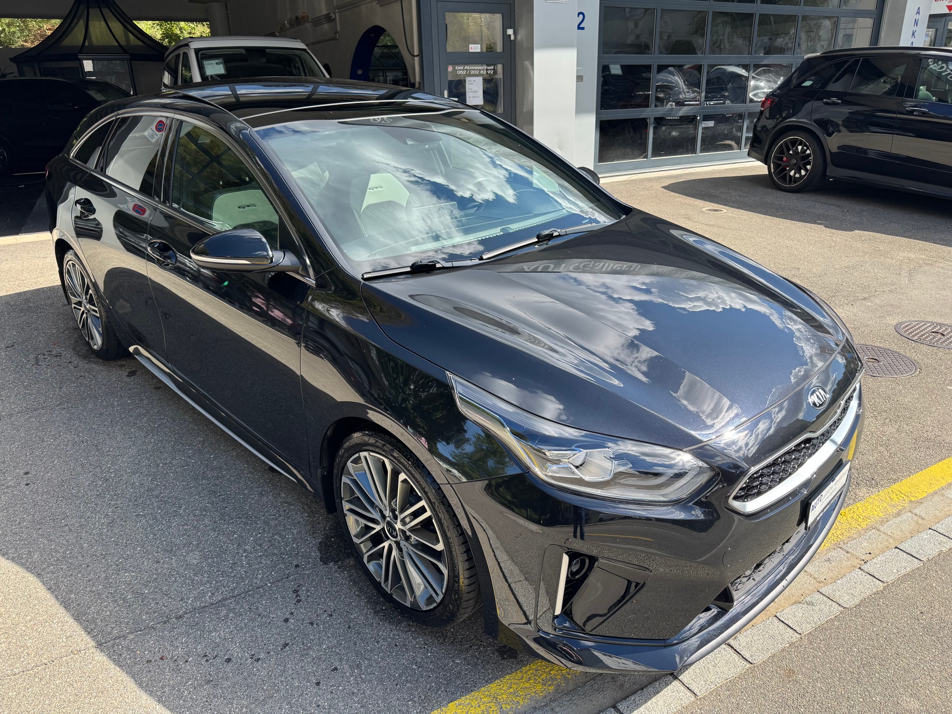 KIA ProCeed 1.4 T-GDi GT-Line DCT
