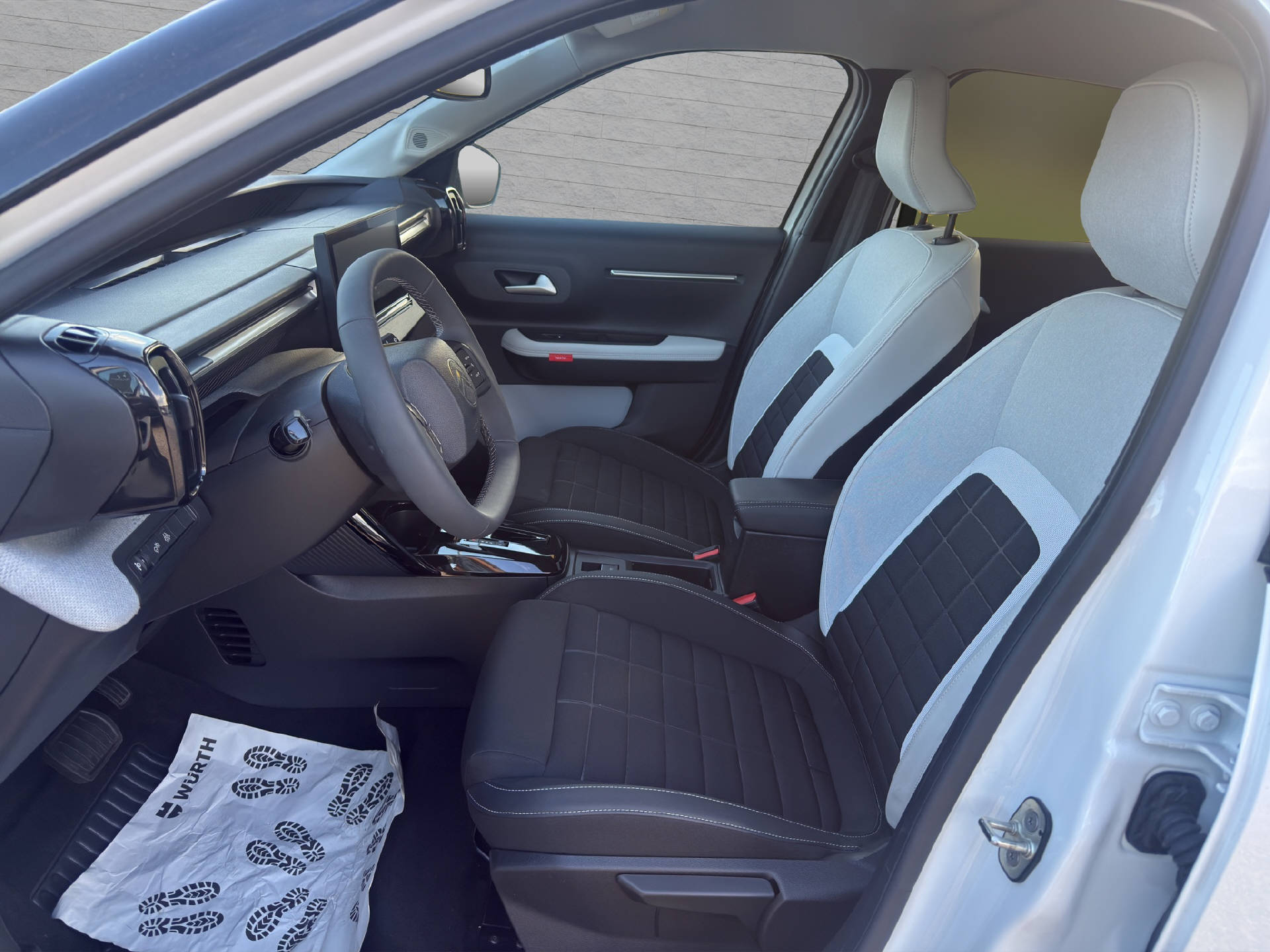 CITROEN C3 1.2 Hybrid Max-image-8