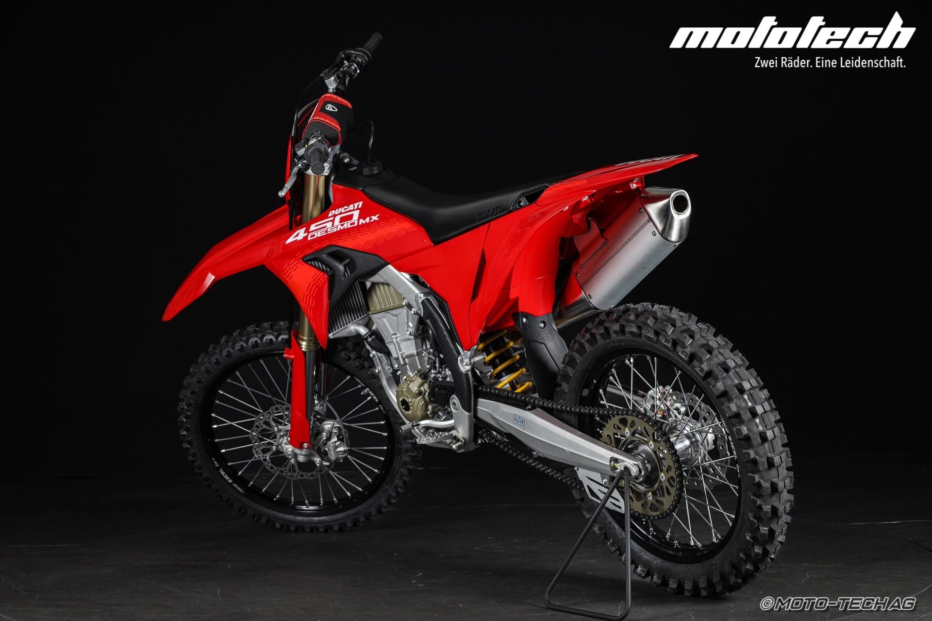 DUCATI Desmo 450 MX-image-3
