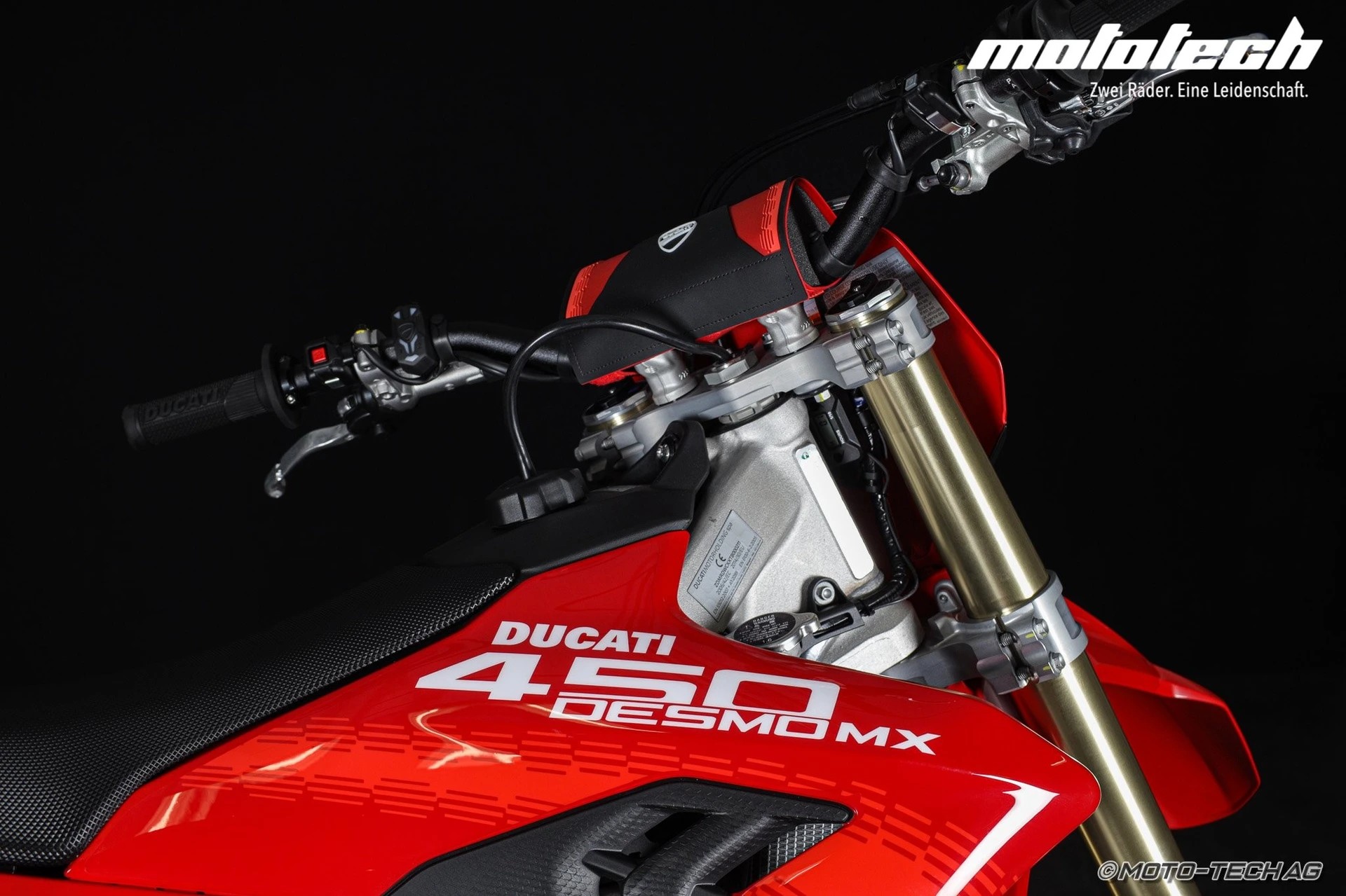 DUCATI Desmo 450 MX-image-6