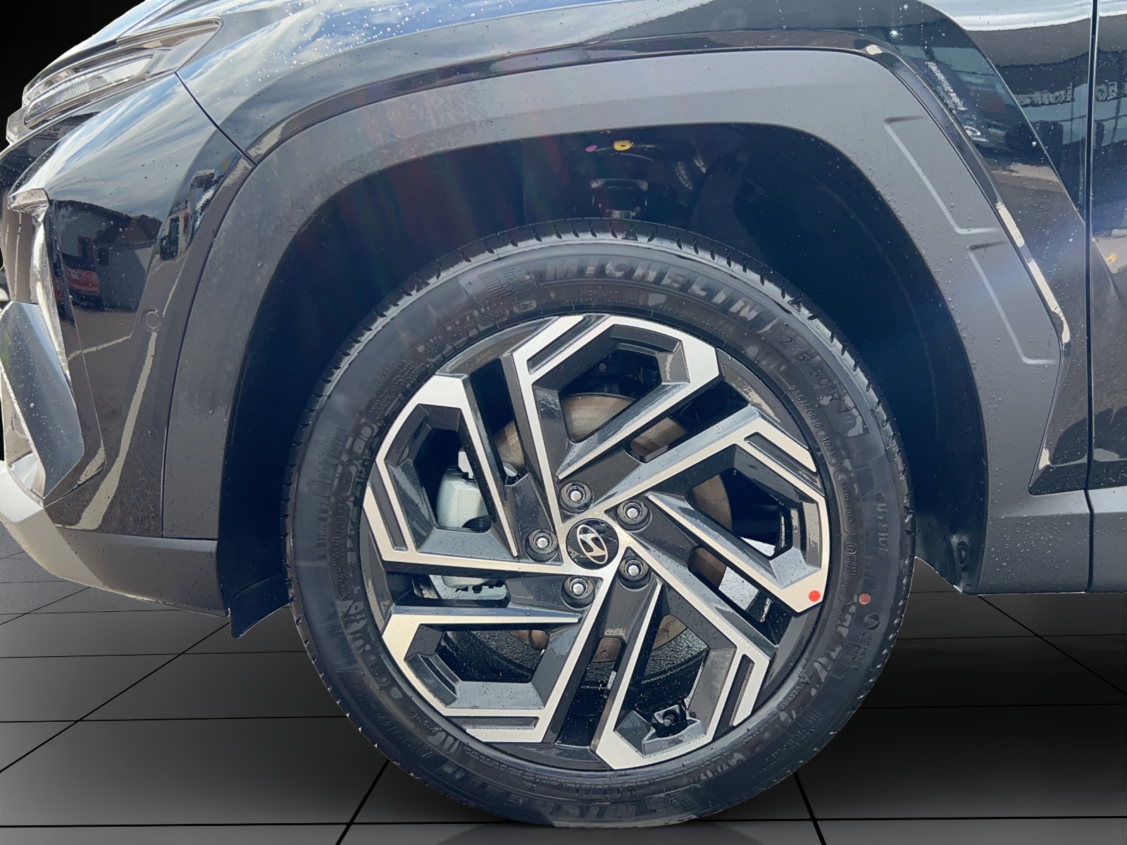 HYUNDAI Tucson 1.6 TGDI PHEV Vertex Swiss Edition 4WD-image-5