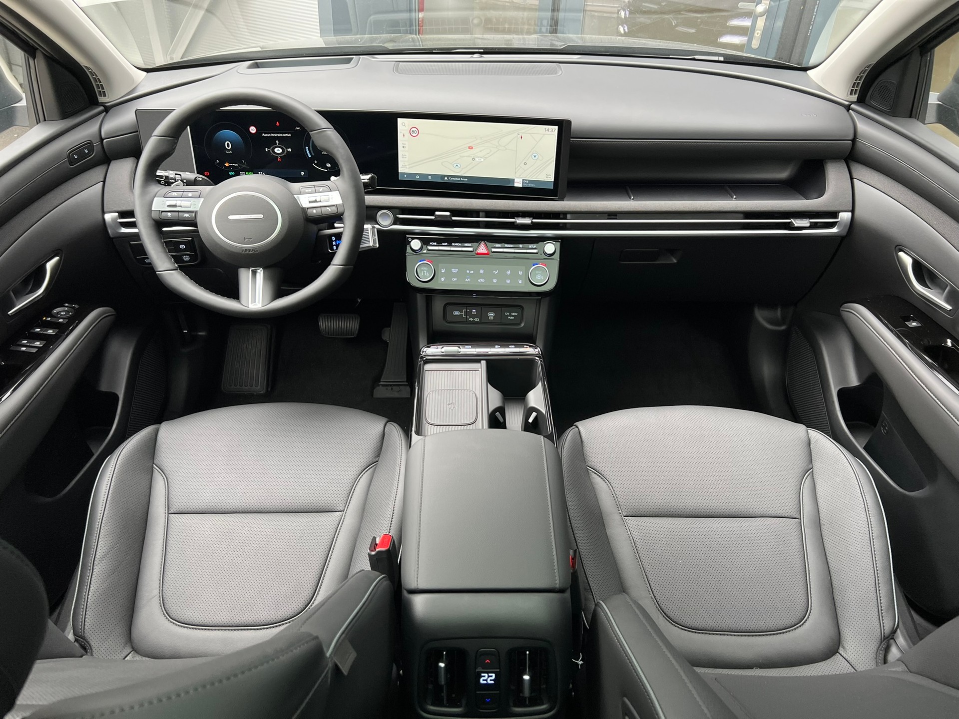 HYUNDAI Tucson 1.6 TGDI PHEV Vertex Swiss Edition 4WD-image-9