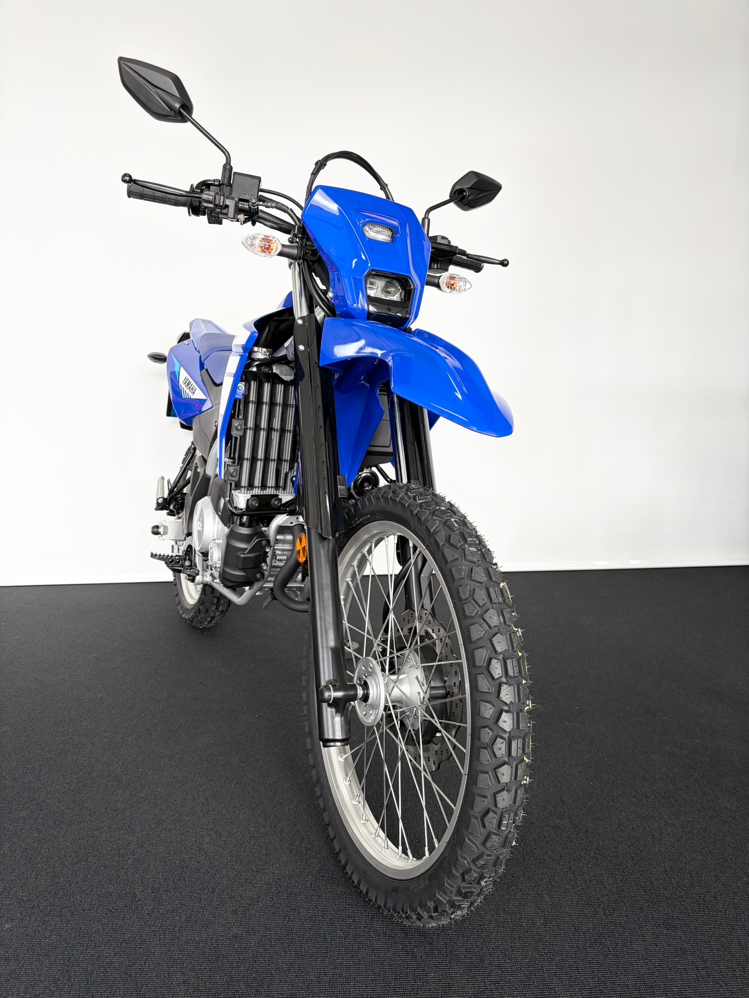 YAMAHA WR 125 R-image-4