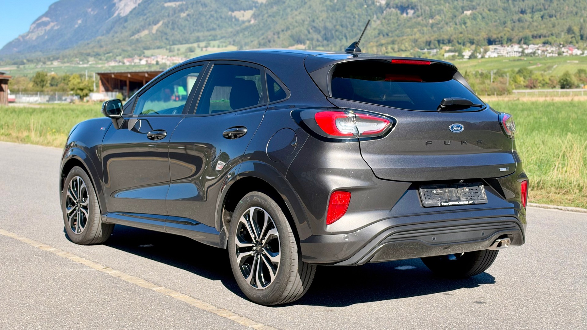 FORD Puma 1.0 MHEV ST-Line-showroom-element-2