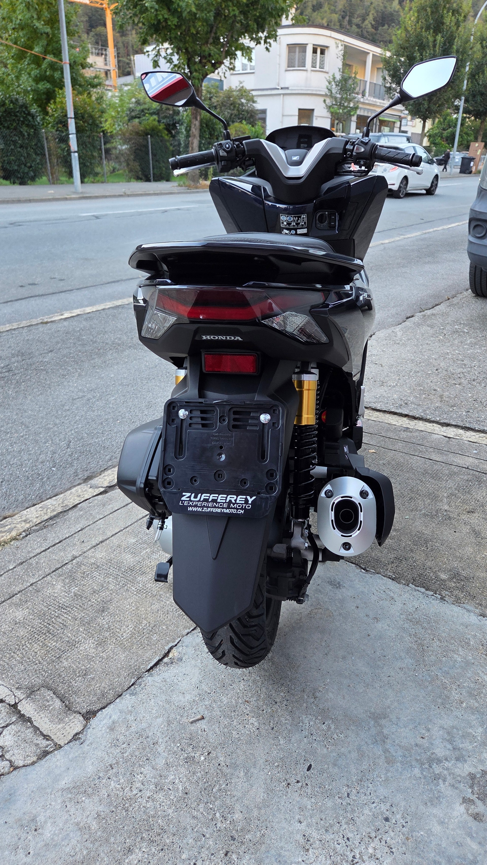 HONDA PCX 125 DX TFT. connectivity-image-3