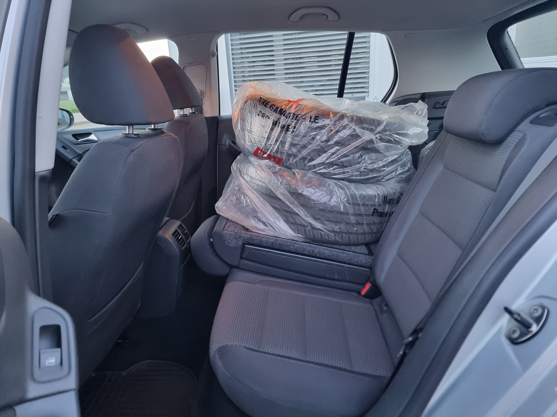 VW Golf 1.4 TSI Comfortline-image-3