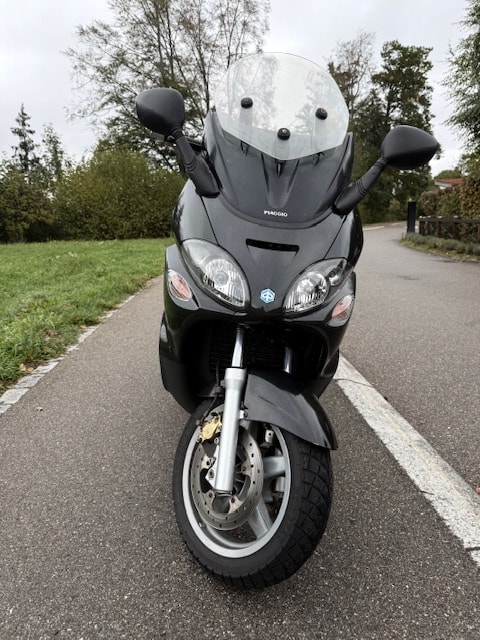 PIAGGIO X9 500 IE (25kW)-image-1