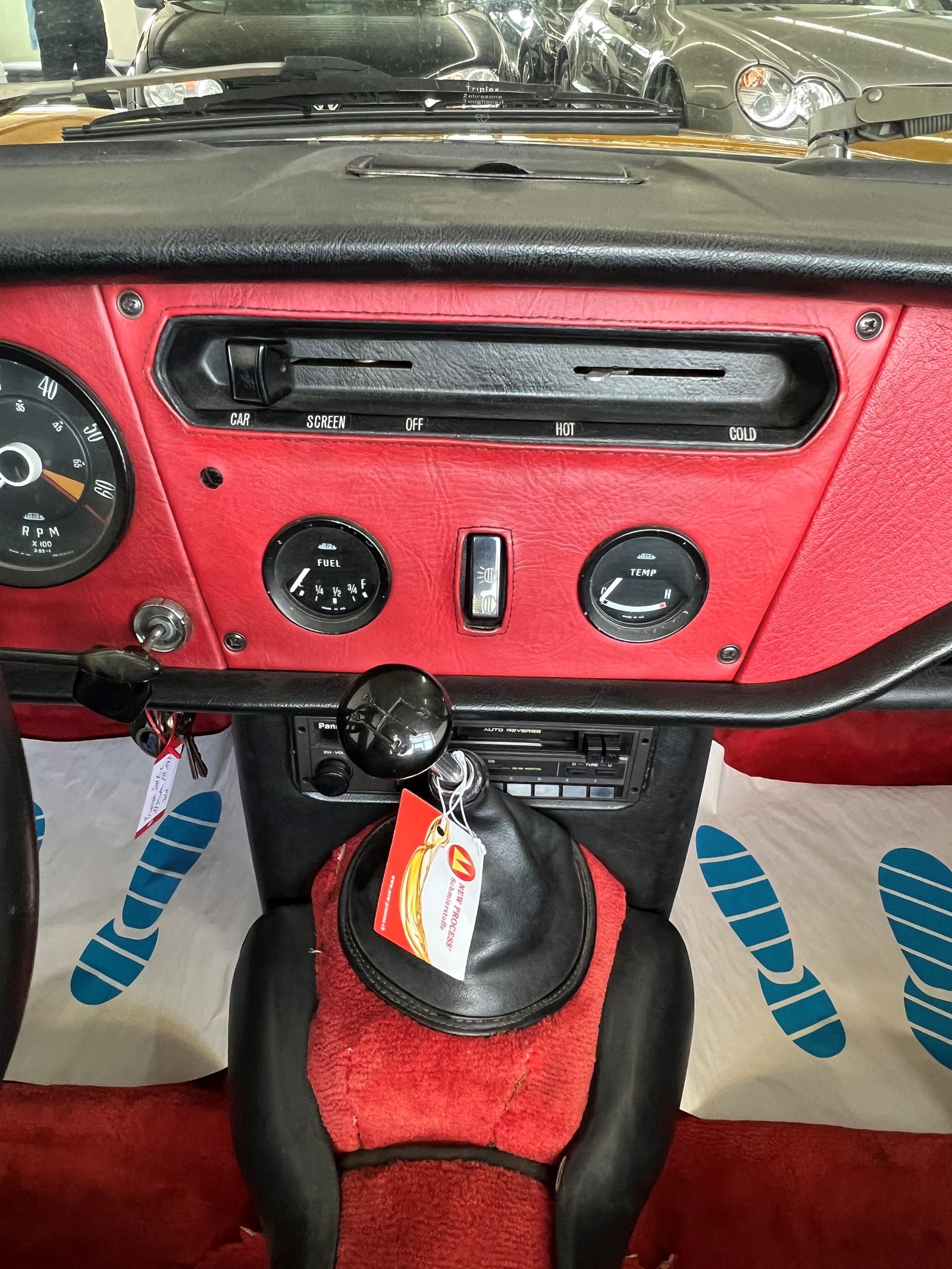 TRIUMPH Spitfire 1500-image-25