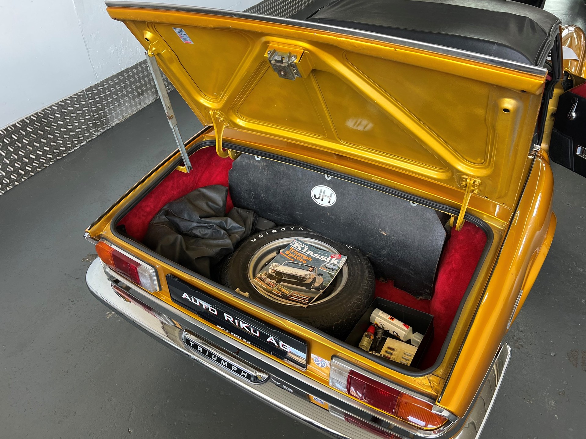 TRIUMPH Spitfire 1500-image-27